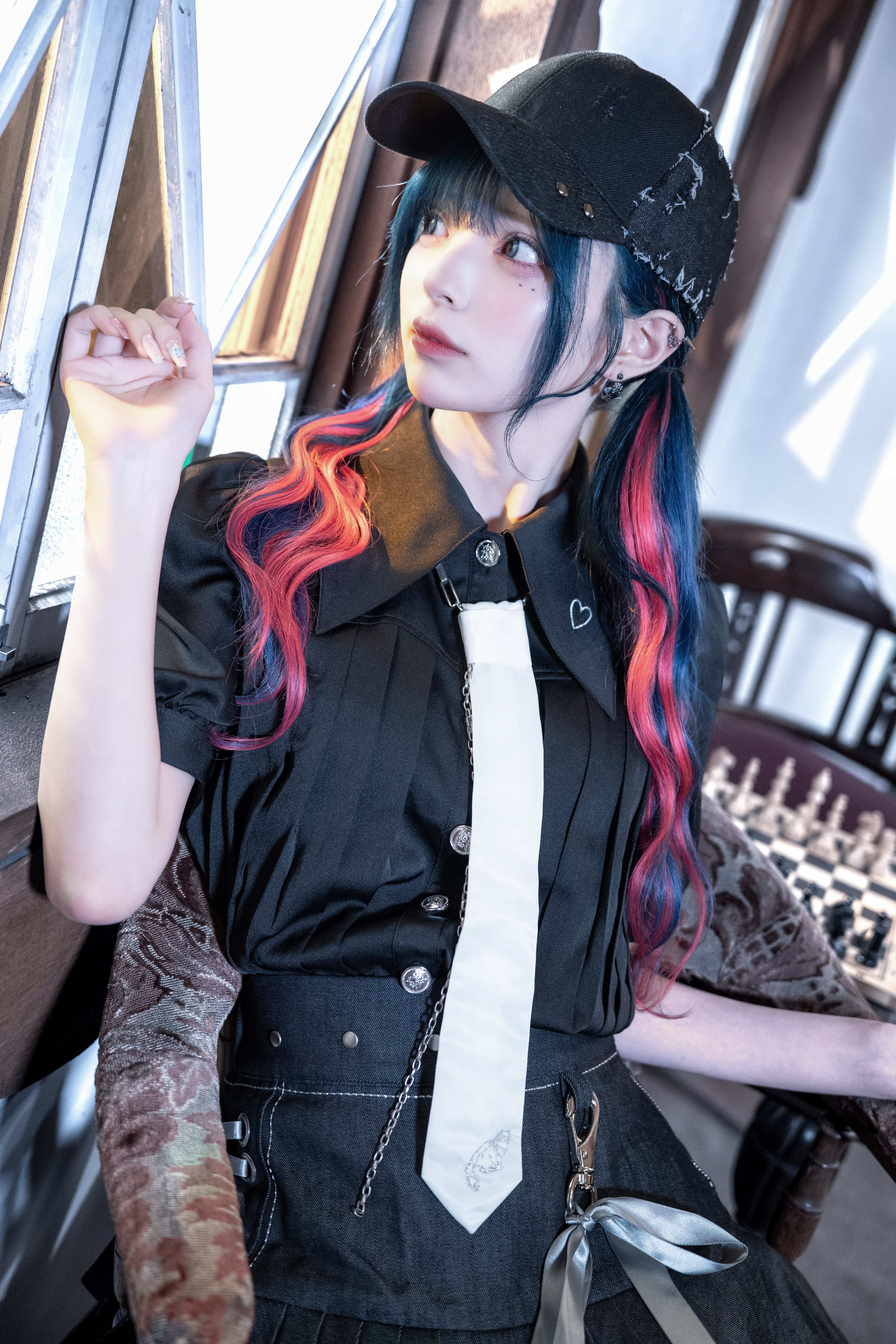 pleats puff blouse black