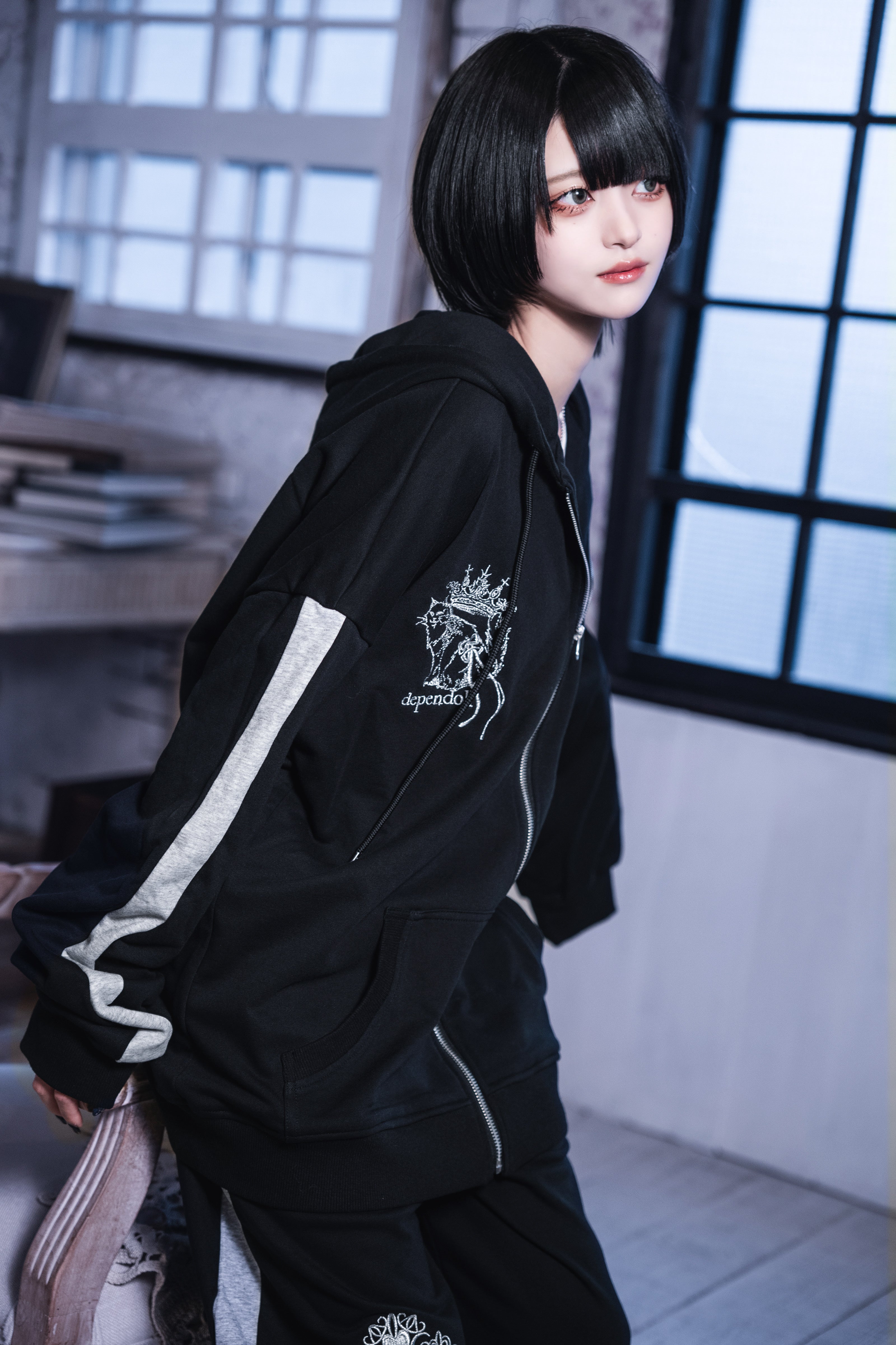sideline zip hoodie black