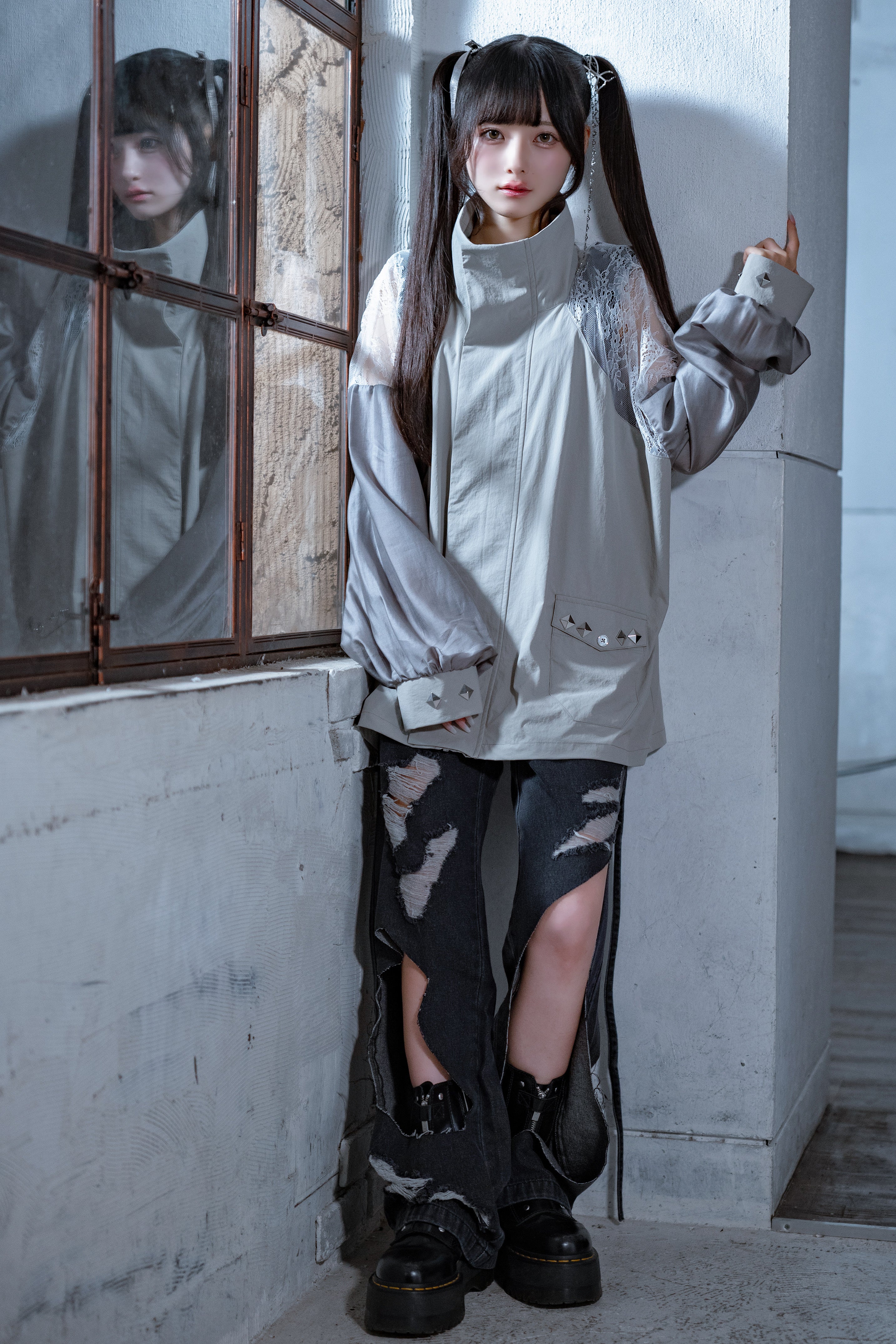 dd sheer lace blouson light gray