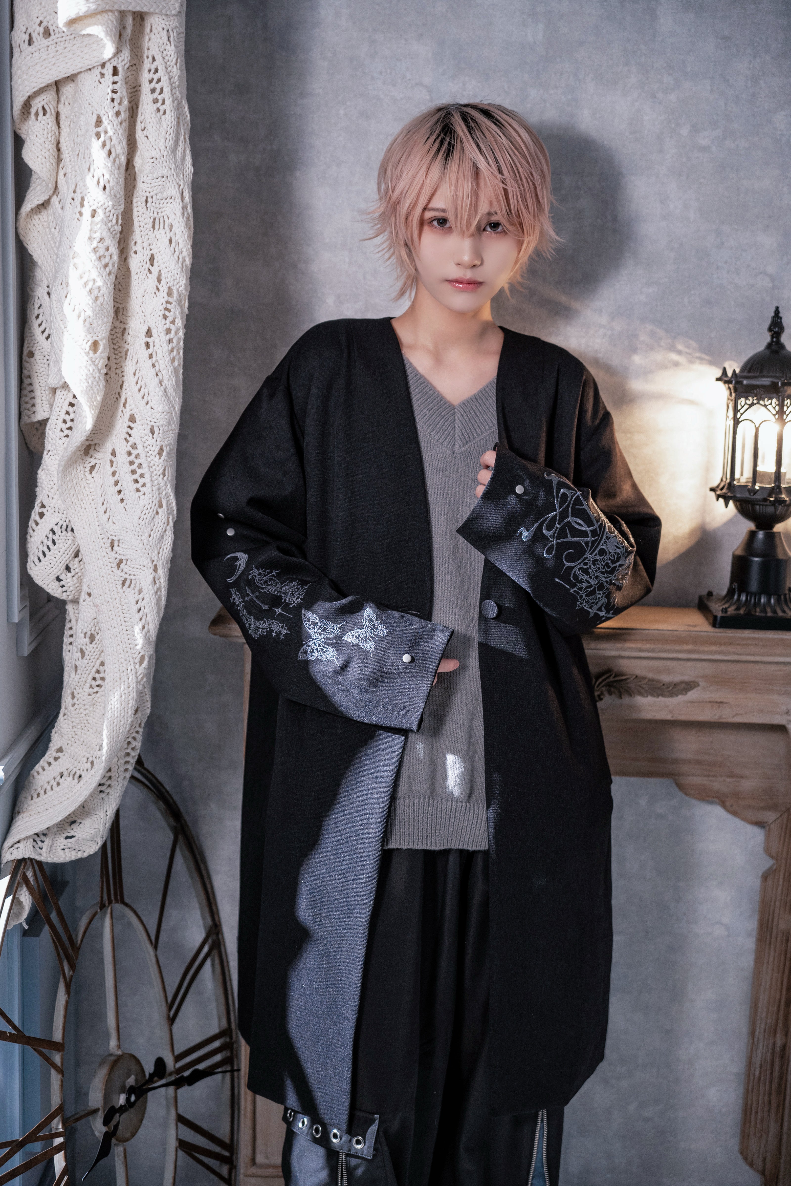 dd cat stitch coat black