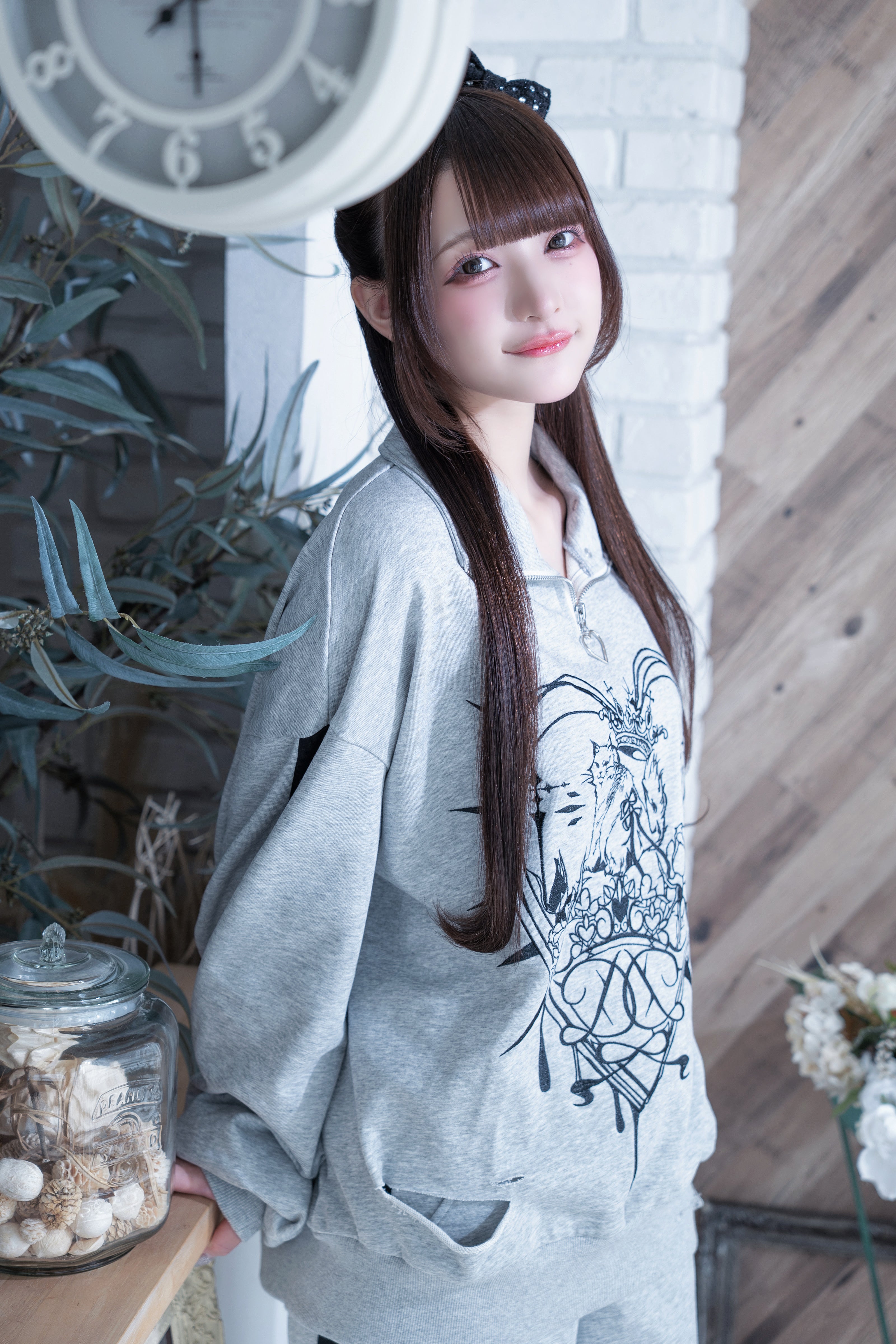 dd cat thorny sweat setup gray