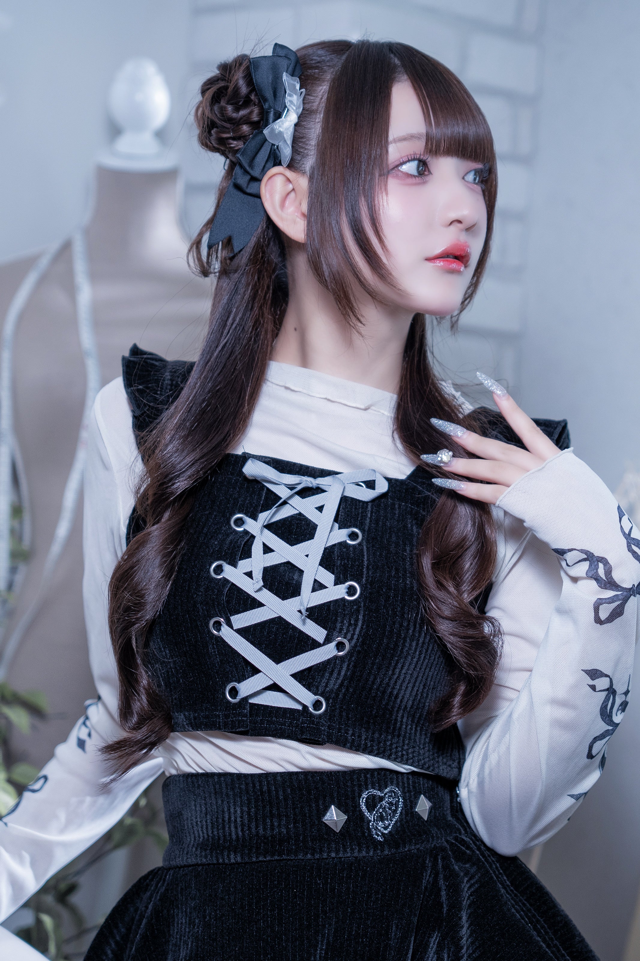 frill knit setup black