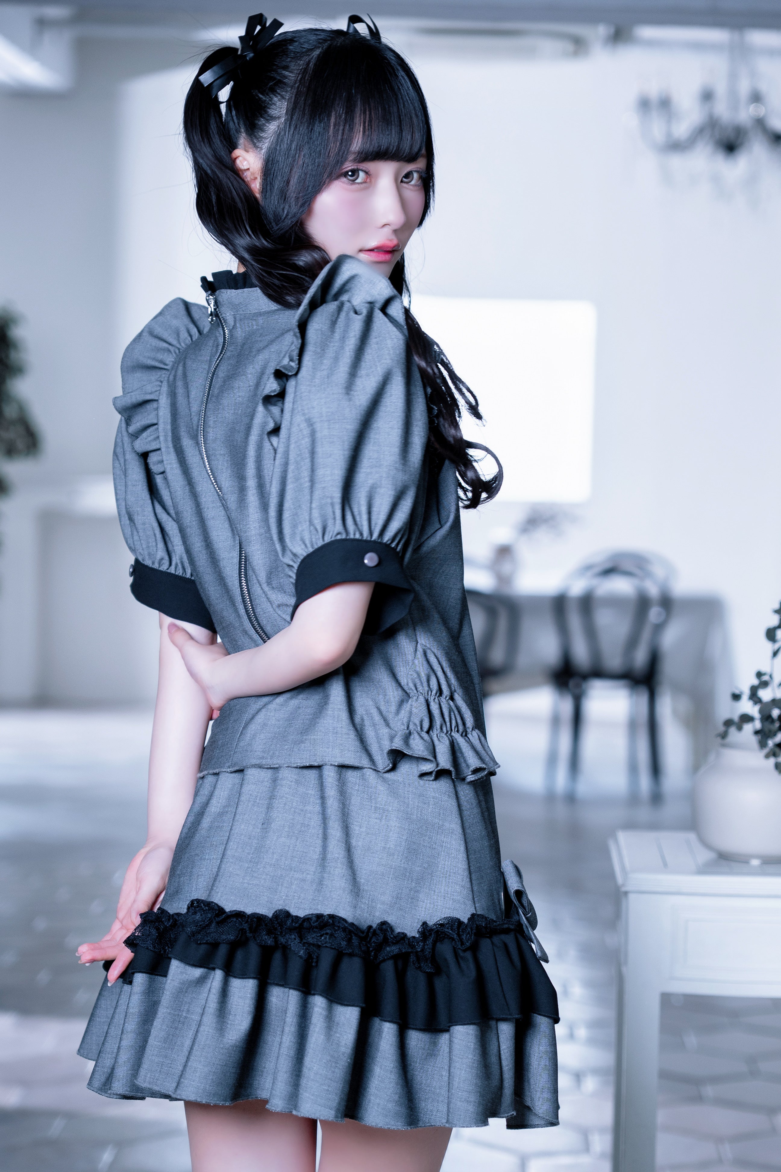 doll maid setup gray