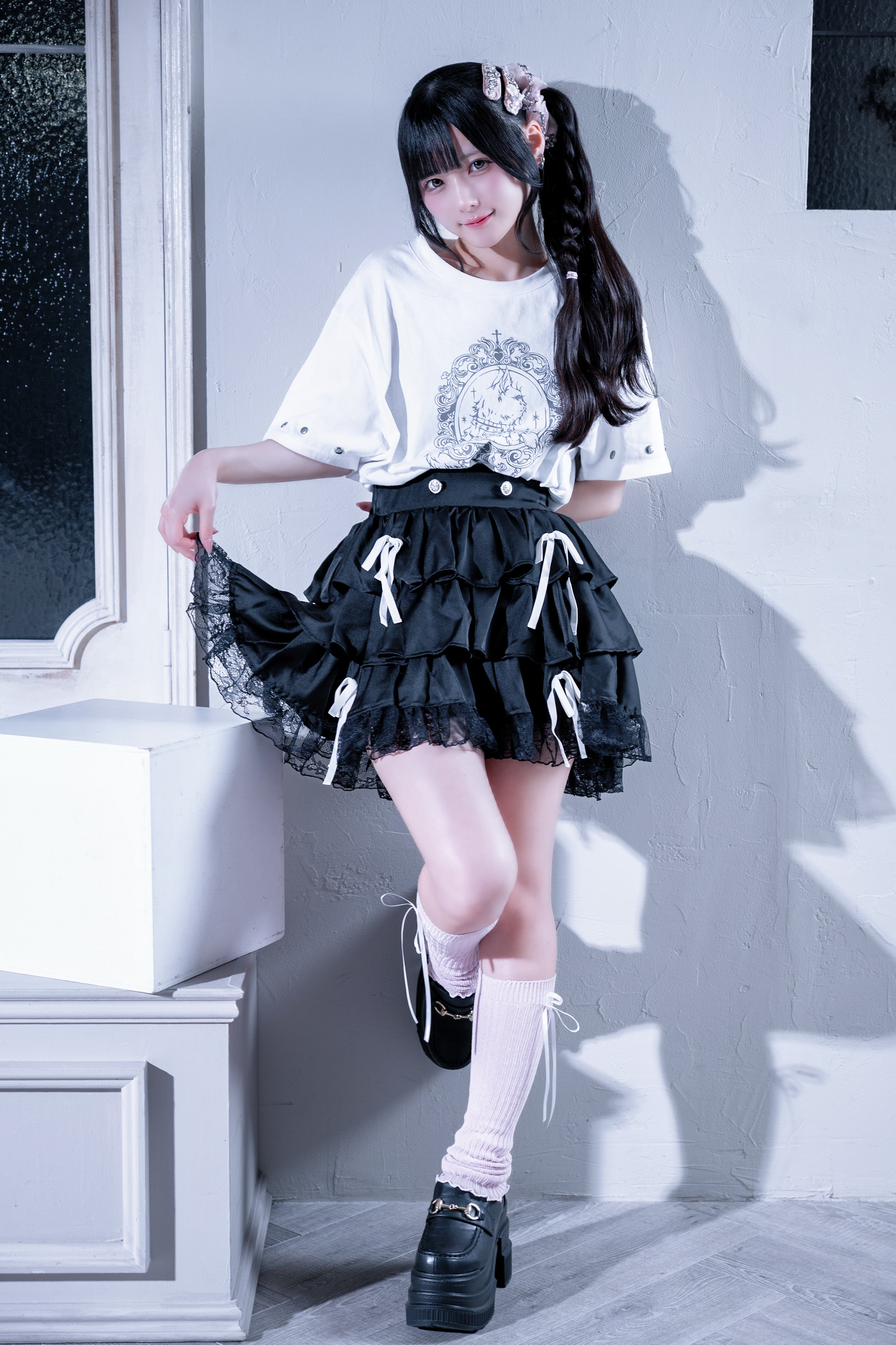 dd cat art studs Tee white