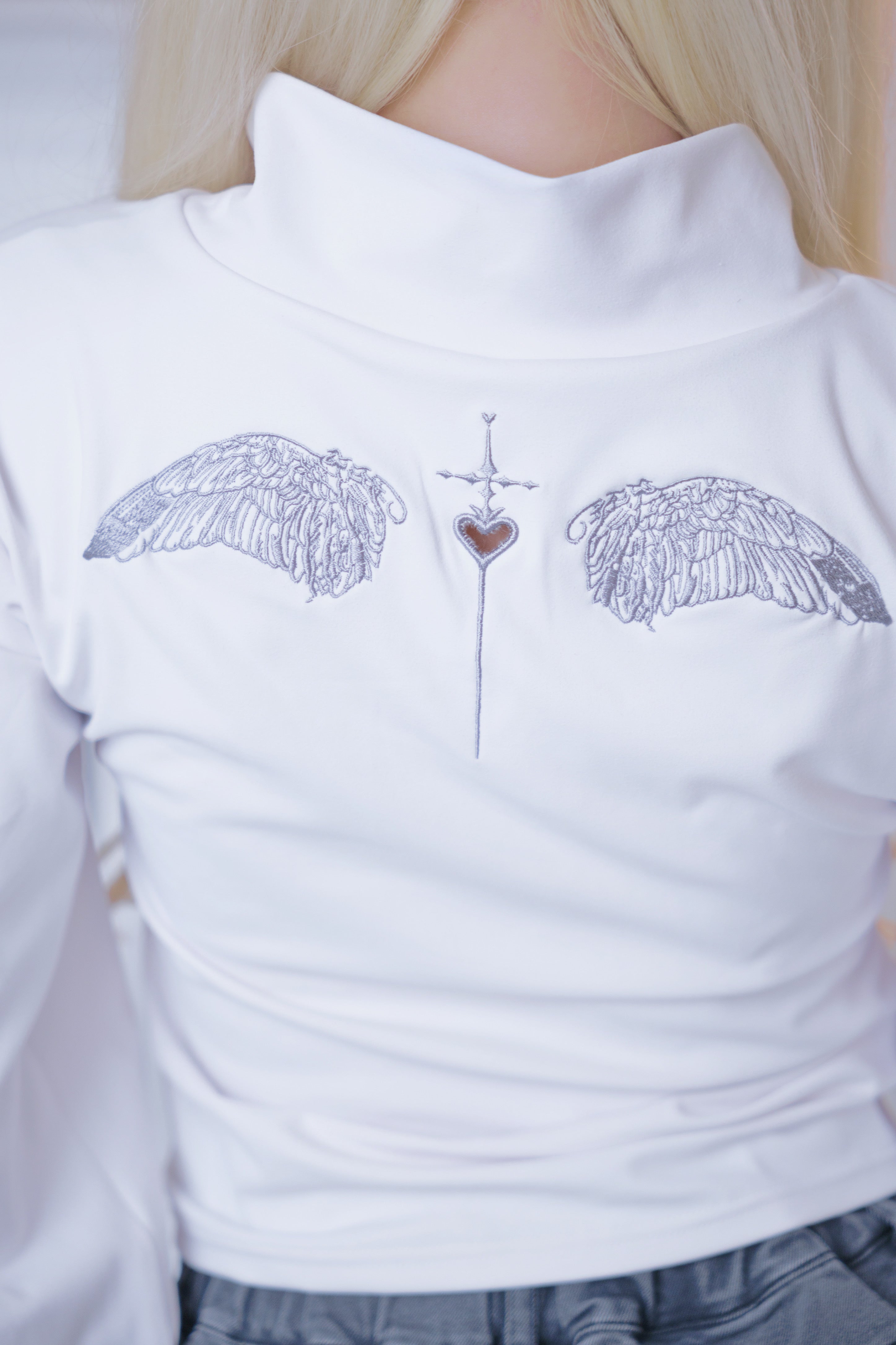 dd butterfly cut sew white
