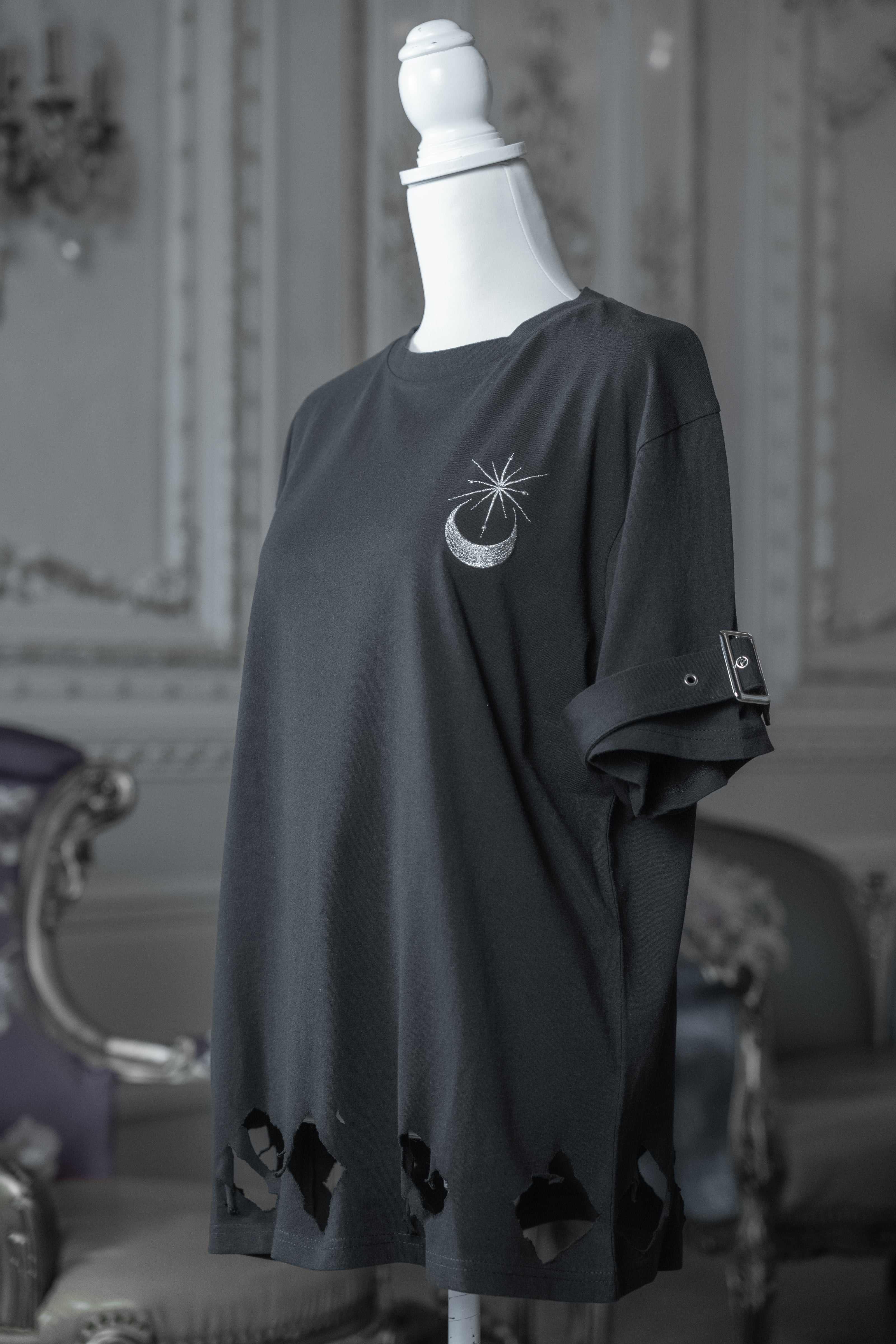 dd moon star Tee black