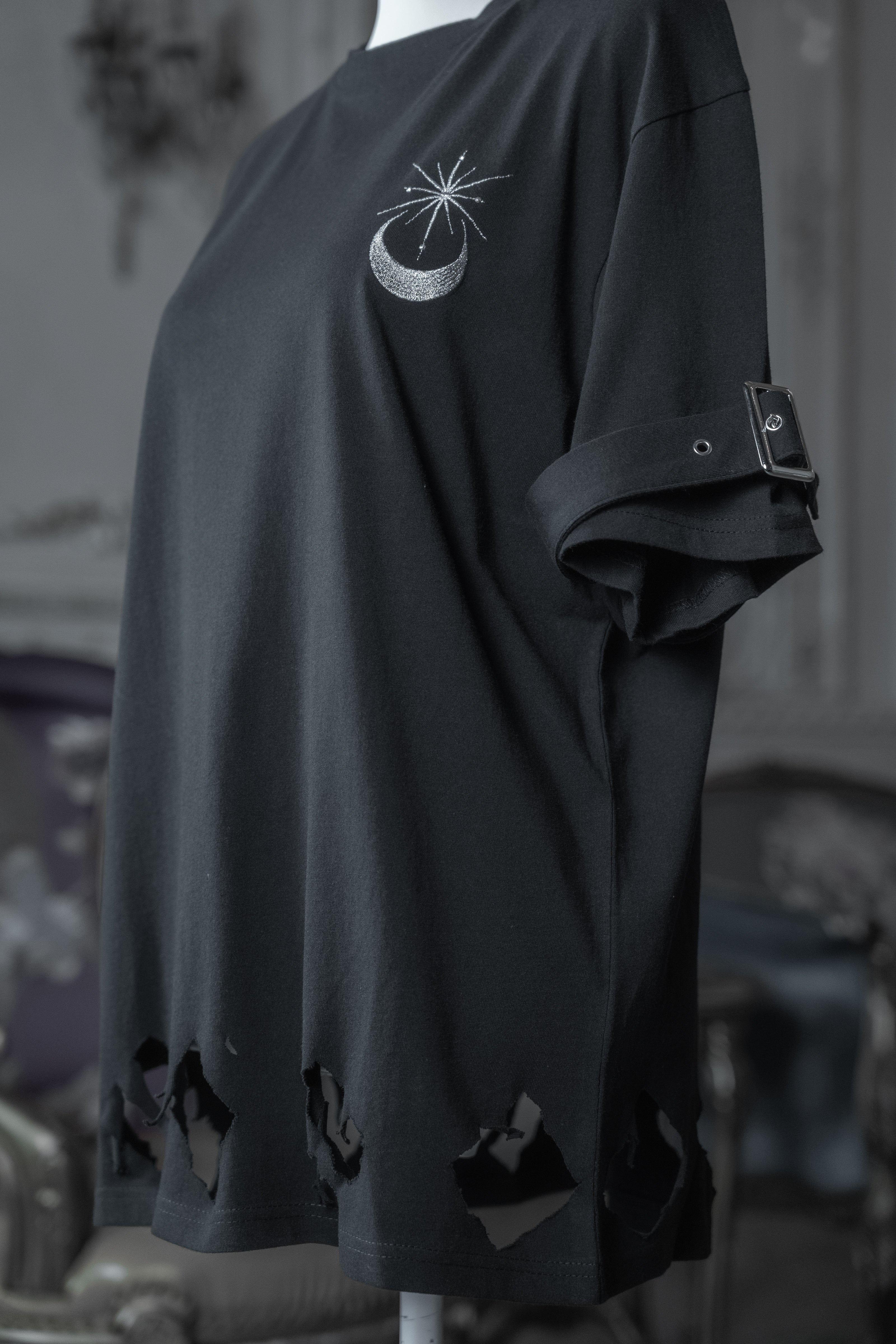 dd moon star Tee black