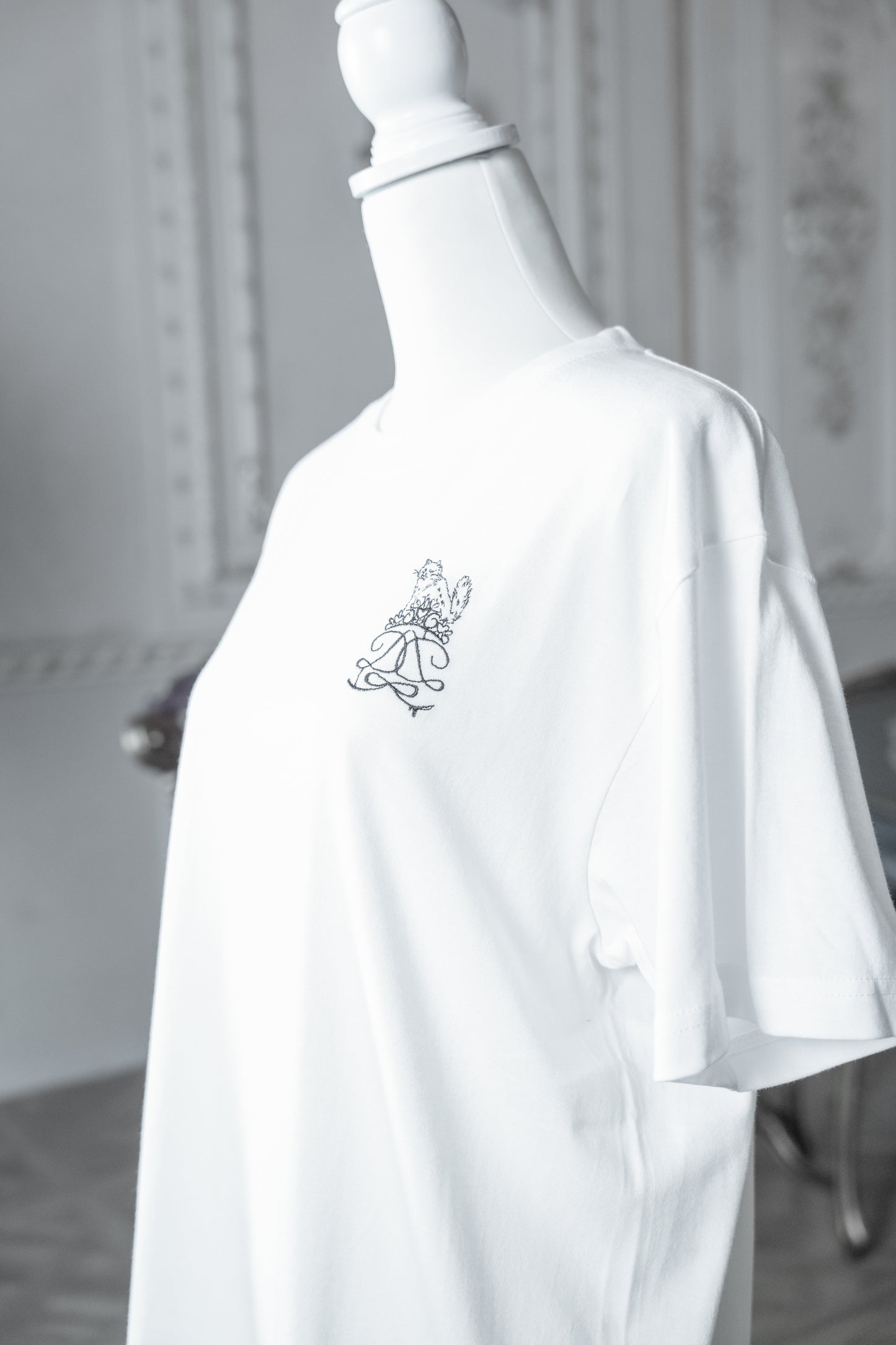1st anniversary cat Tee white