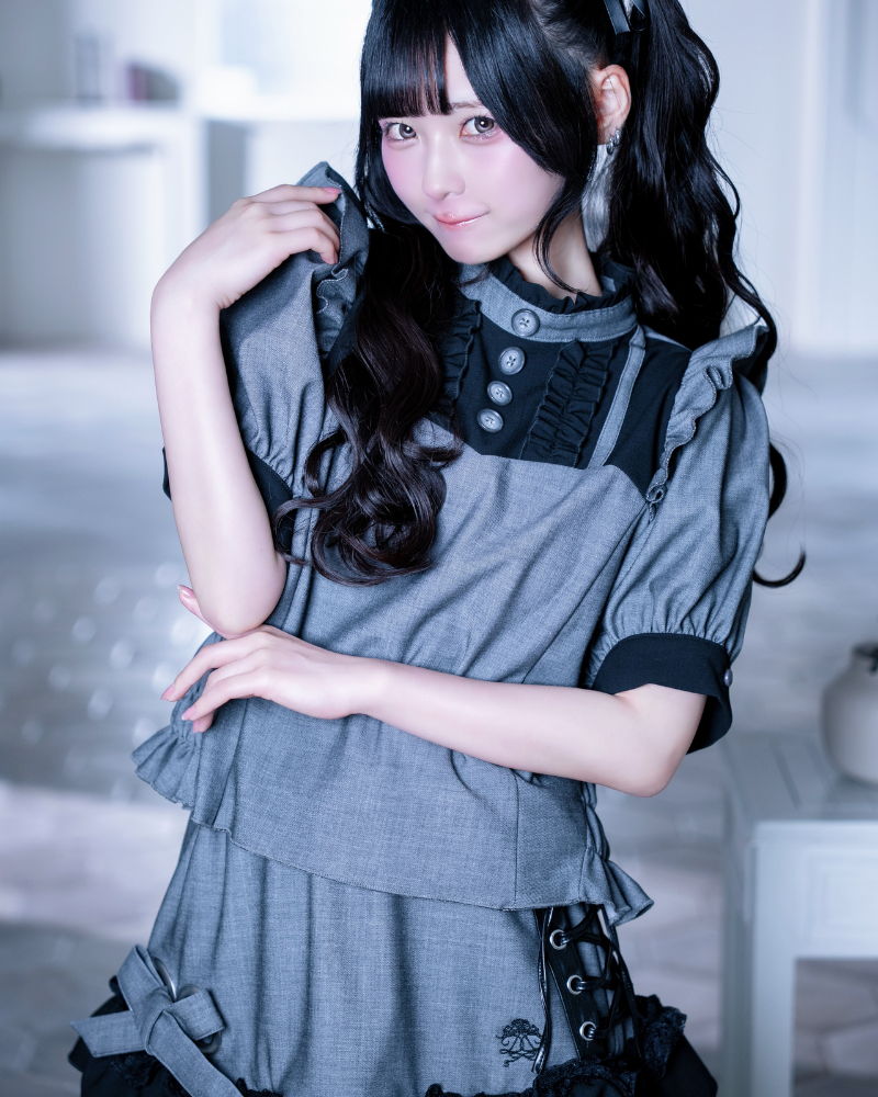 doll maid setup gray