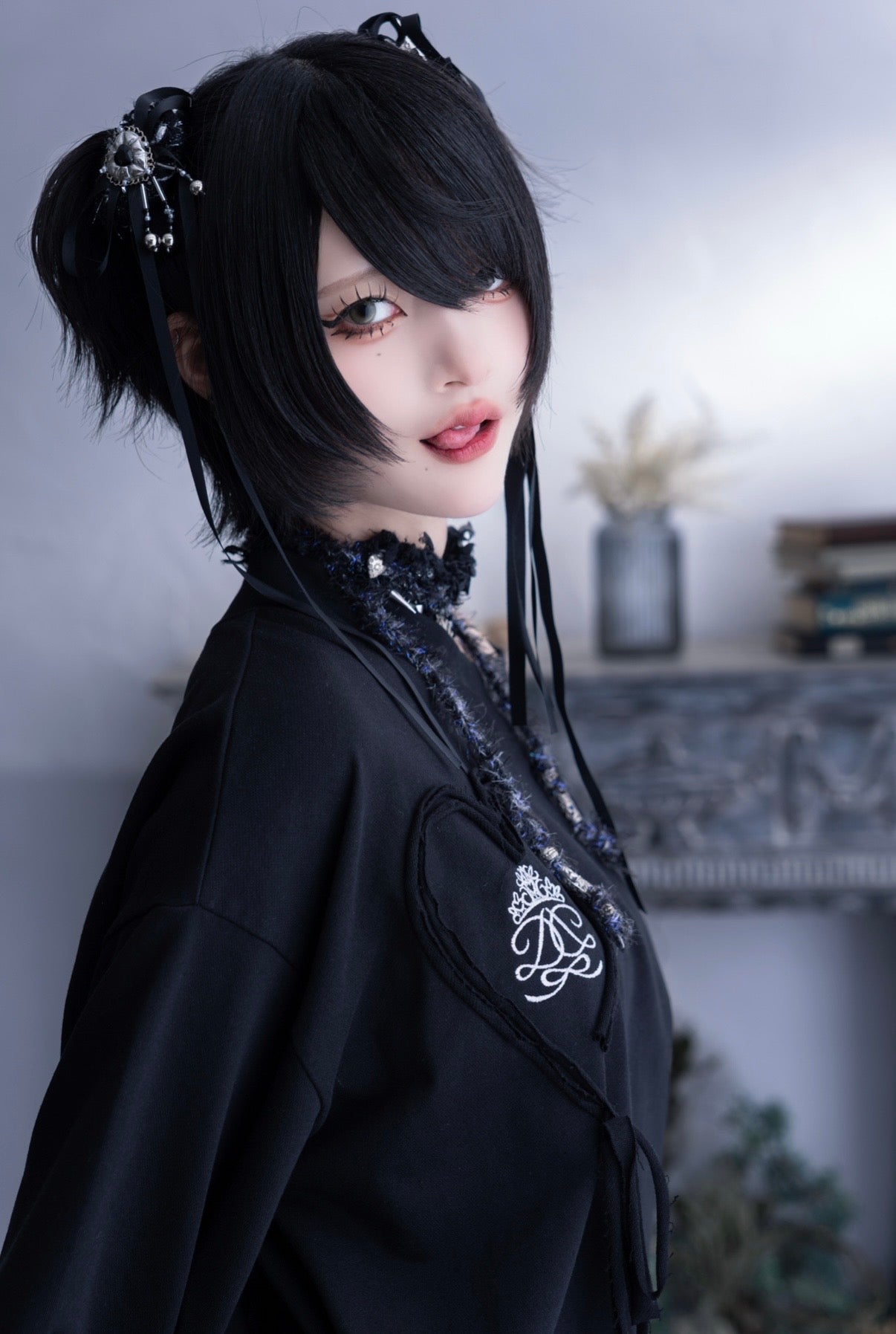 doll heart ribbon sweat black