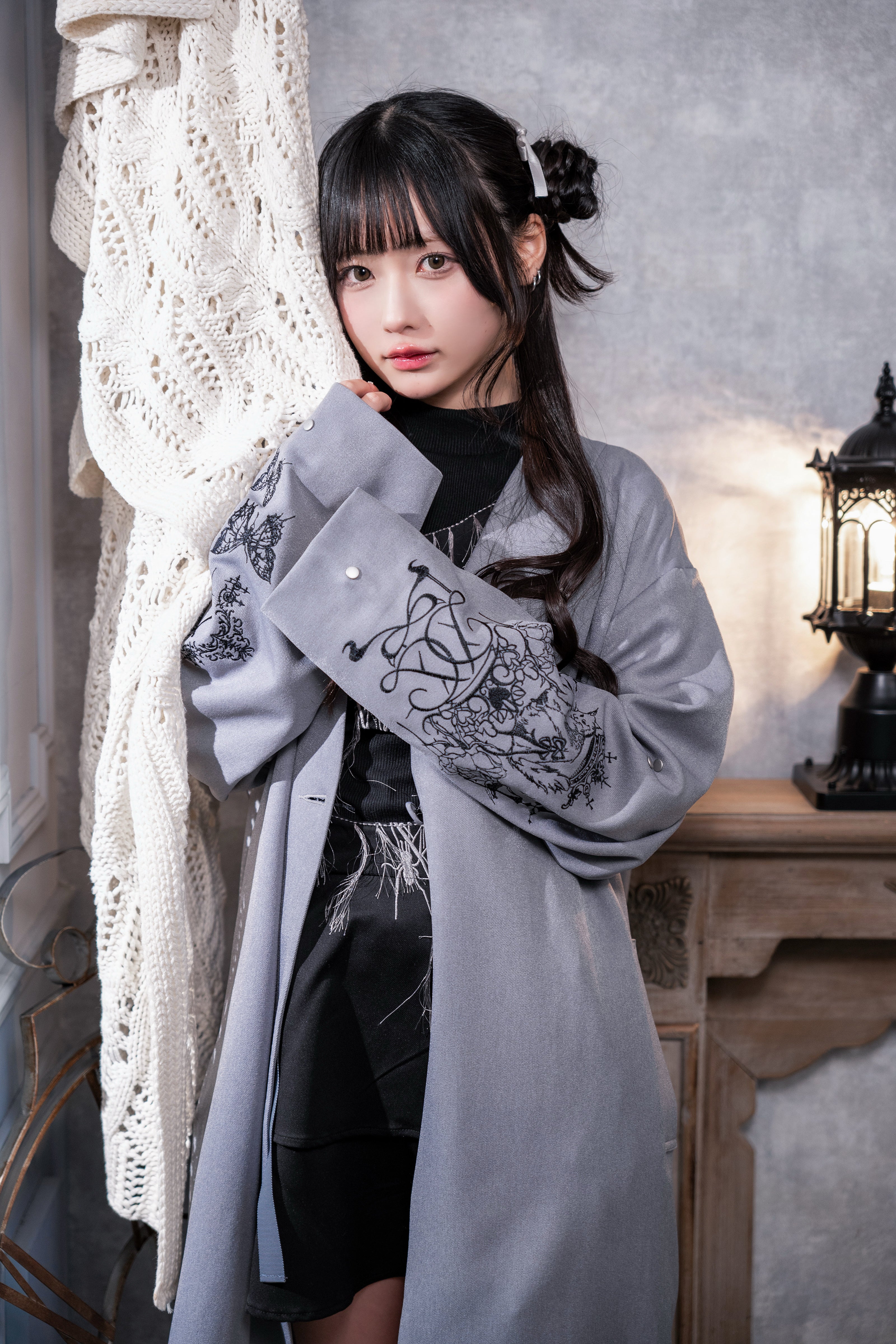 dd cat stitch coat gray