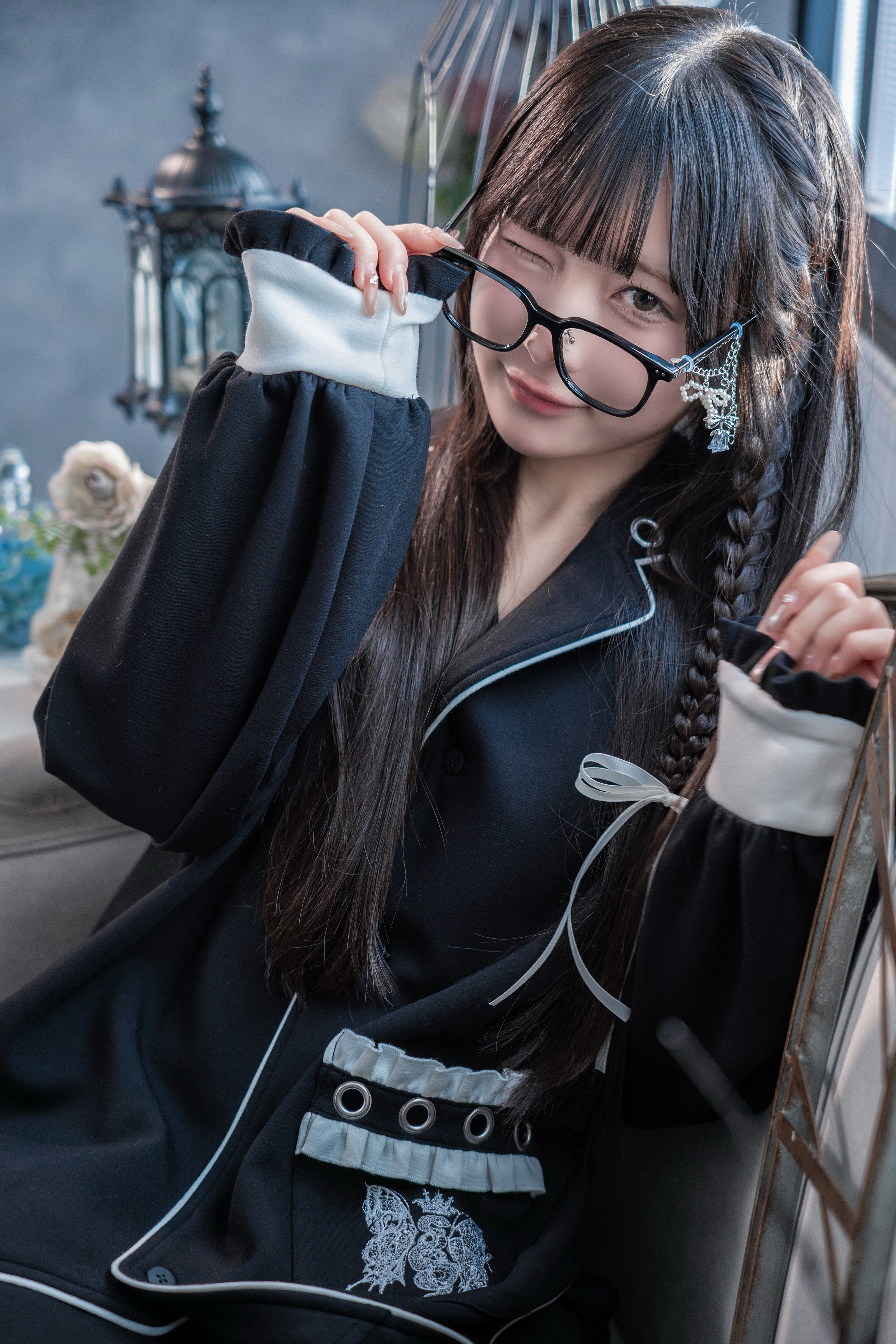 gibous × dependoll crown snake room wear black