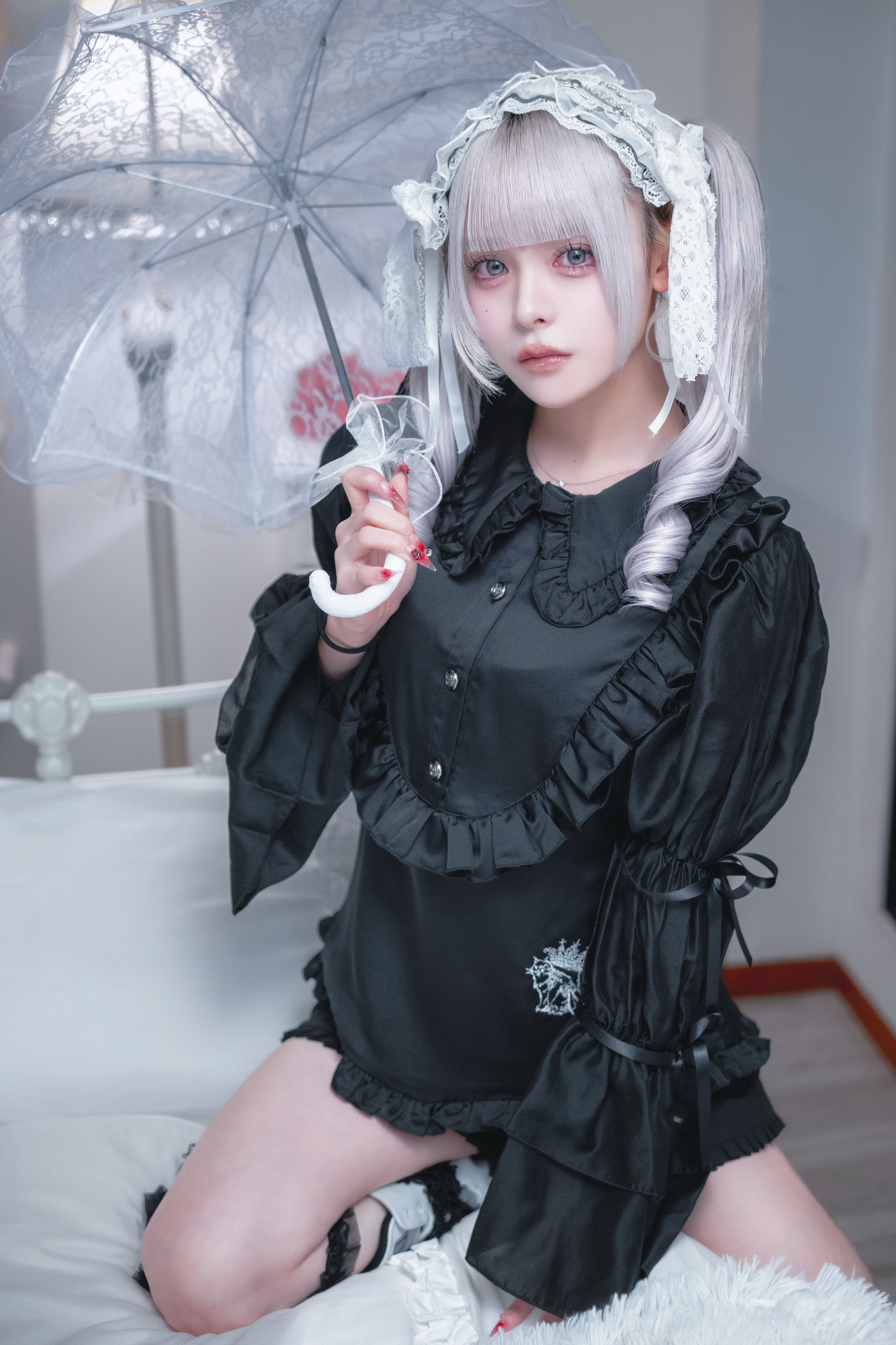 doll chiffon puff blouse black