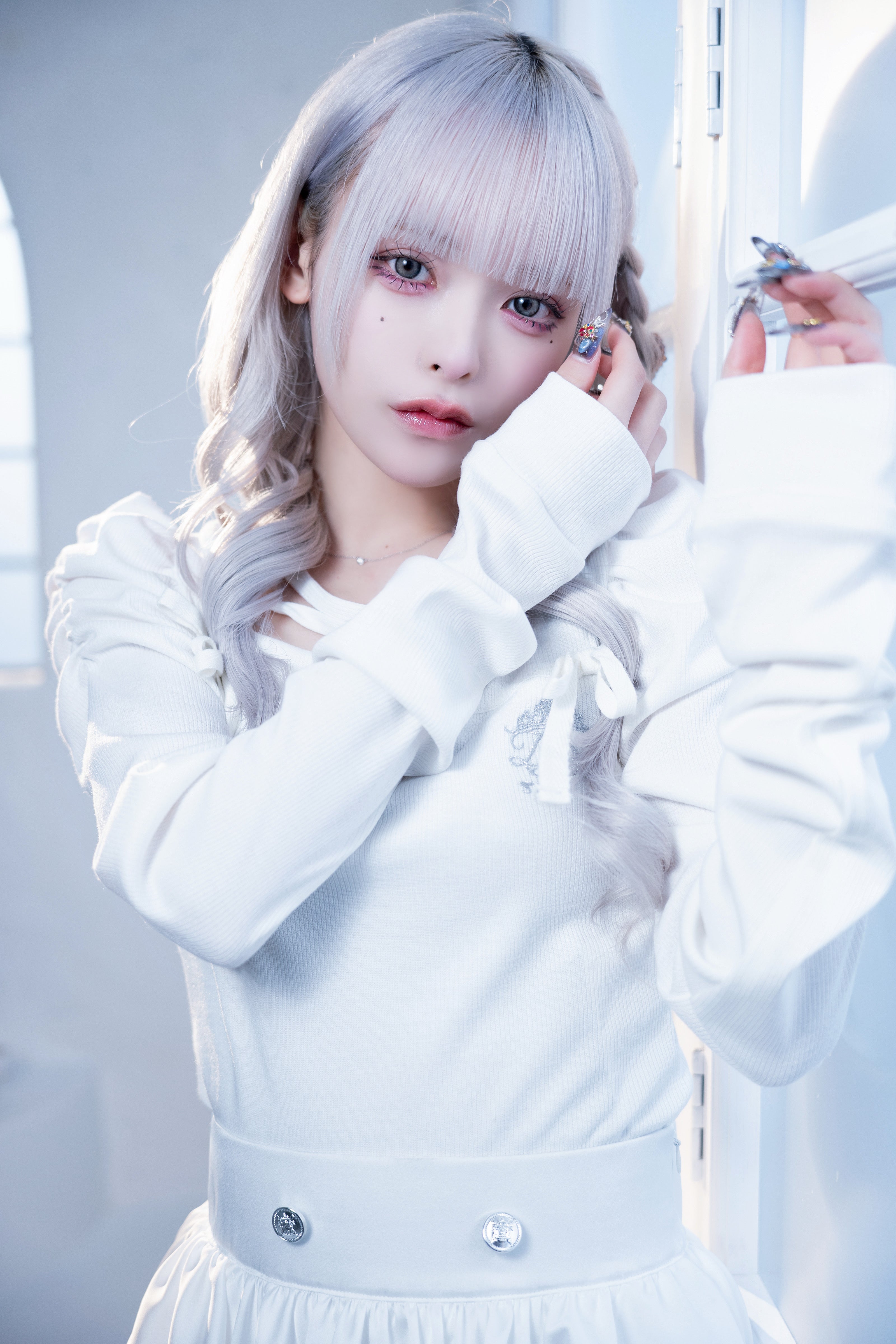 back ribbon doll knit white
