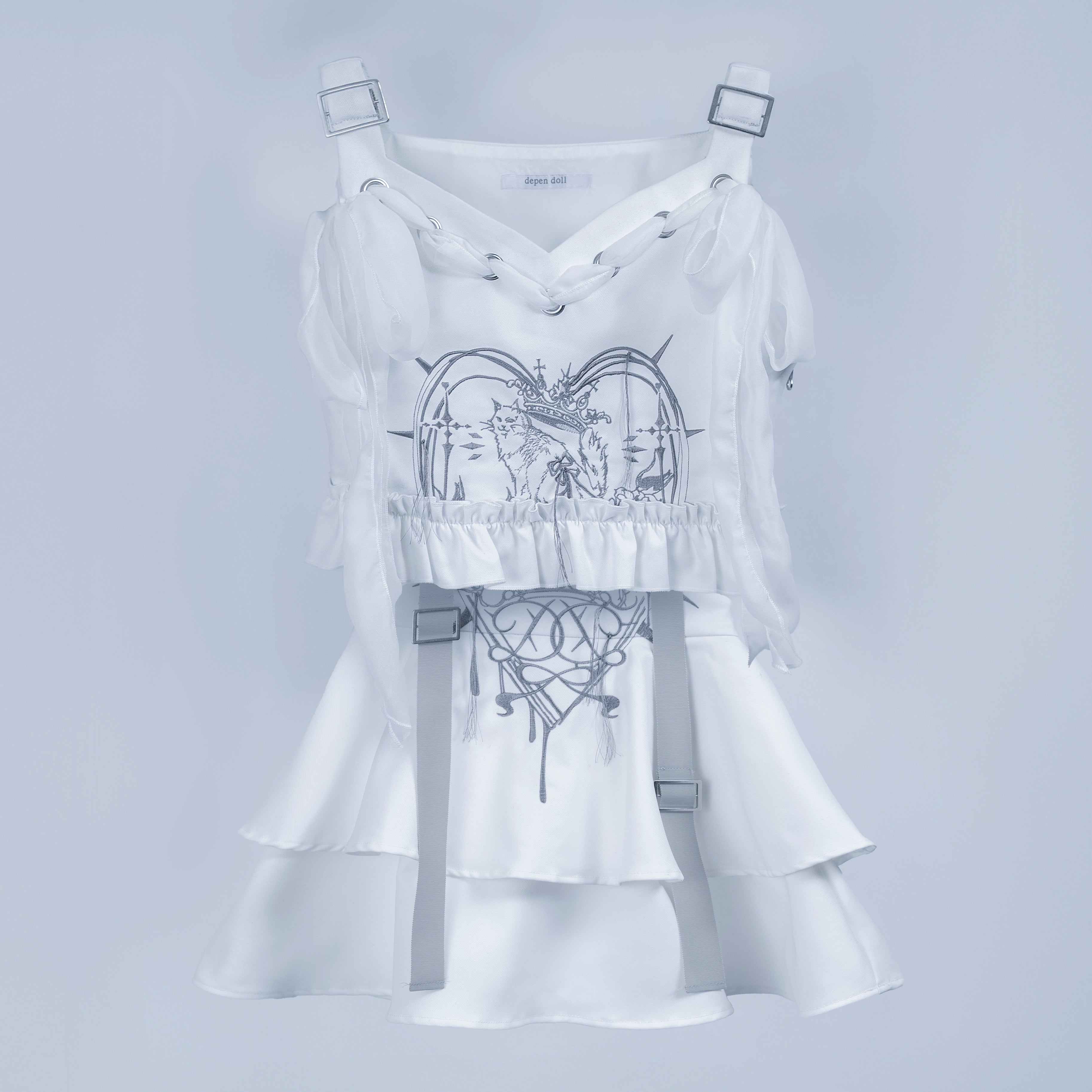 doll cat crown setup white