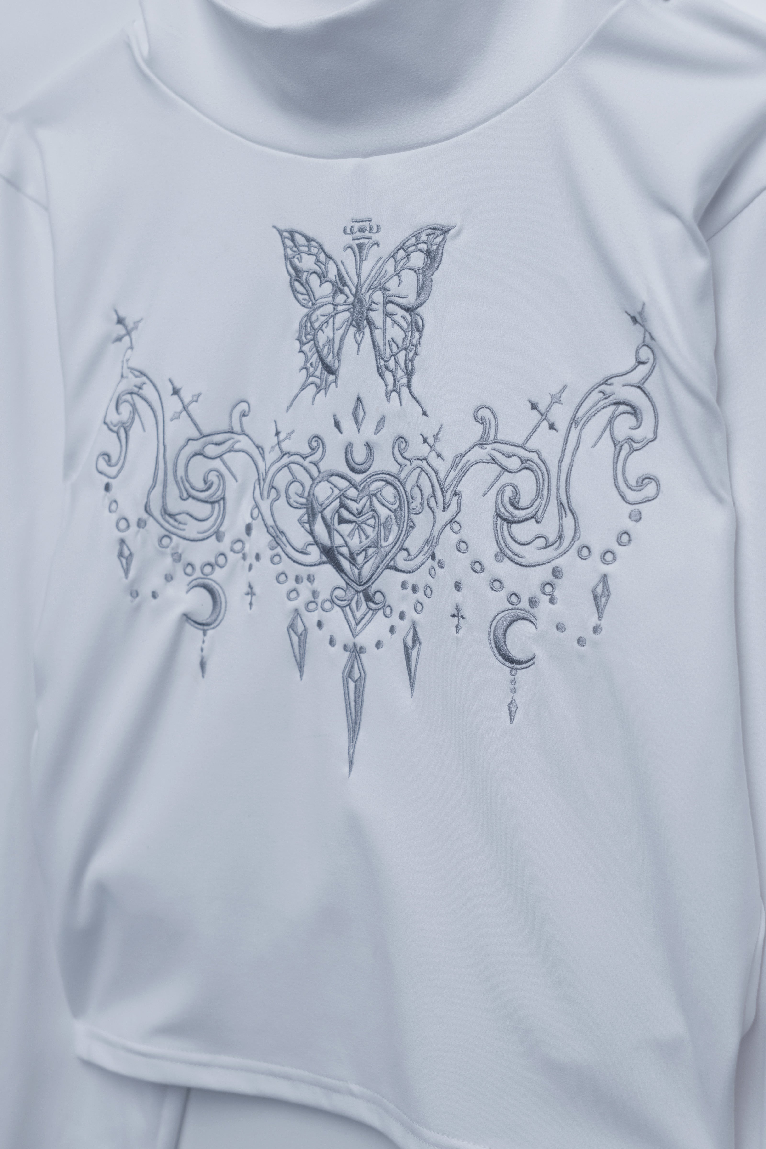 dd butterfly cut sew white