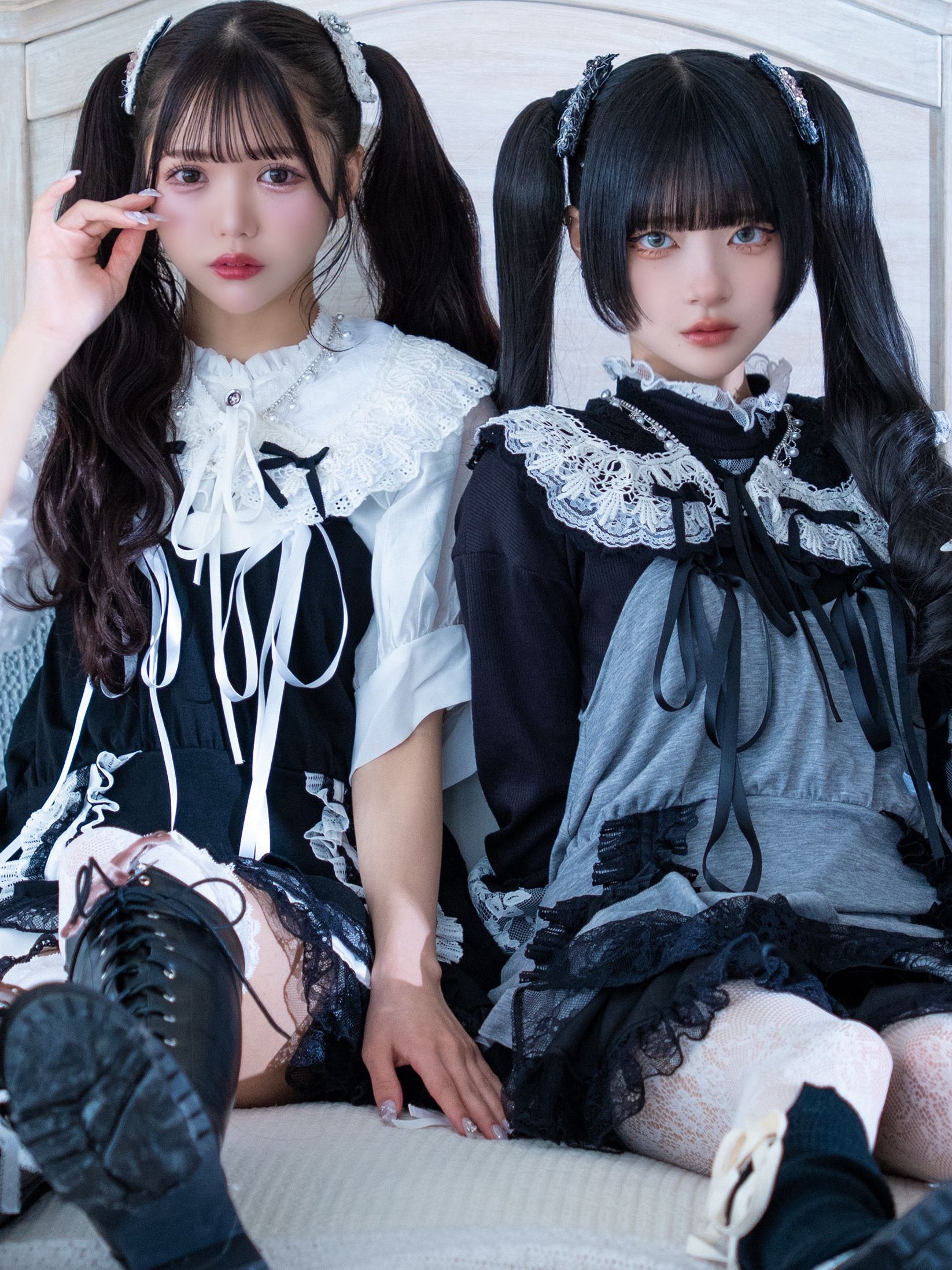 doll seraphic collar white