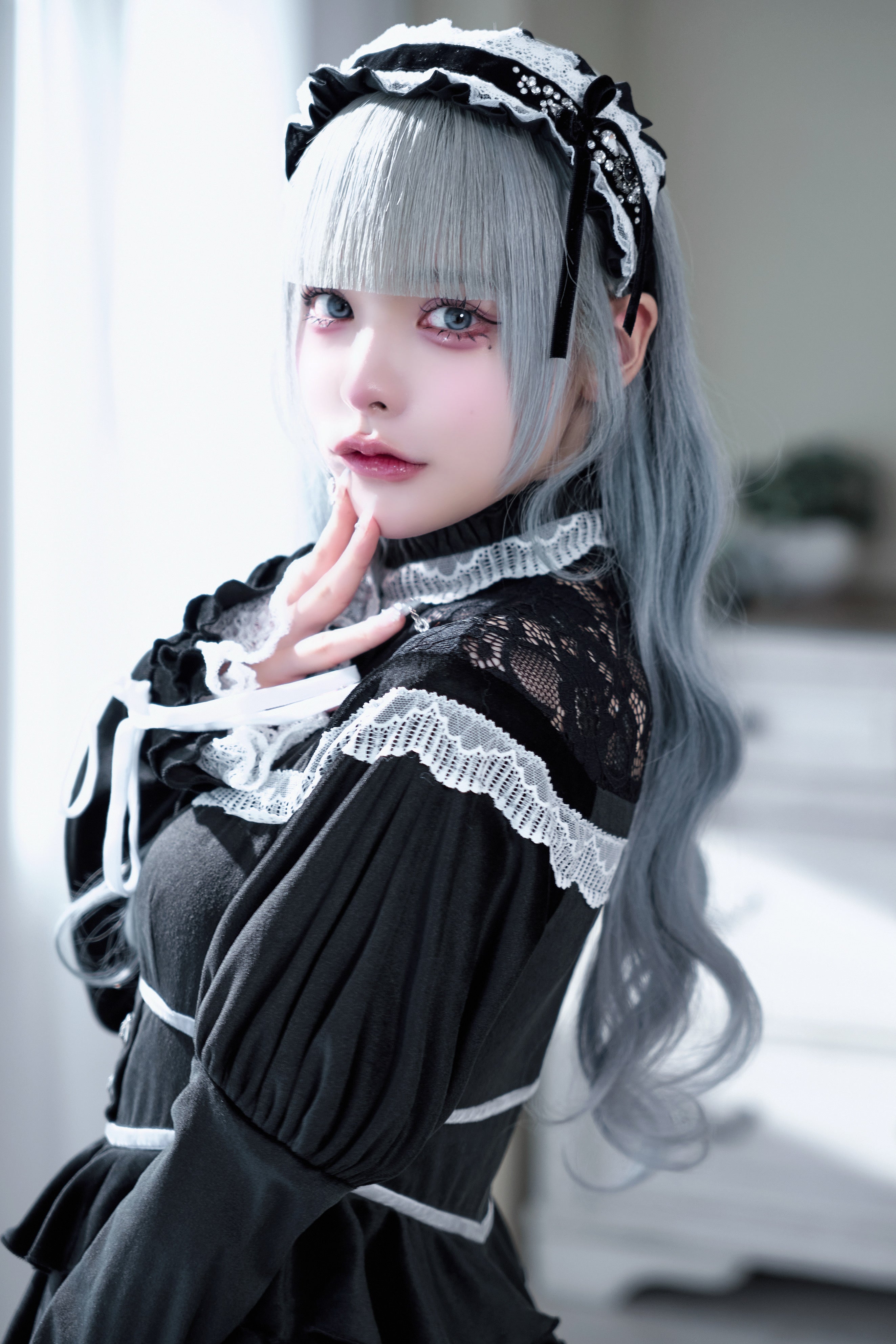 velours puff lace onepiece black