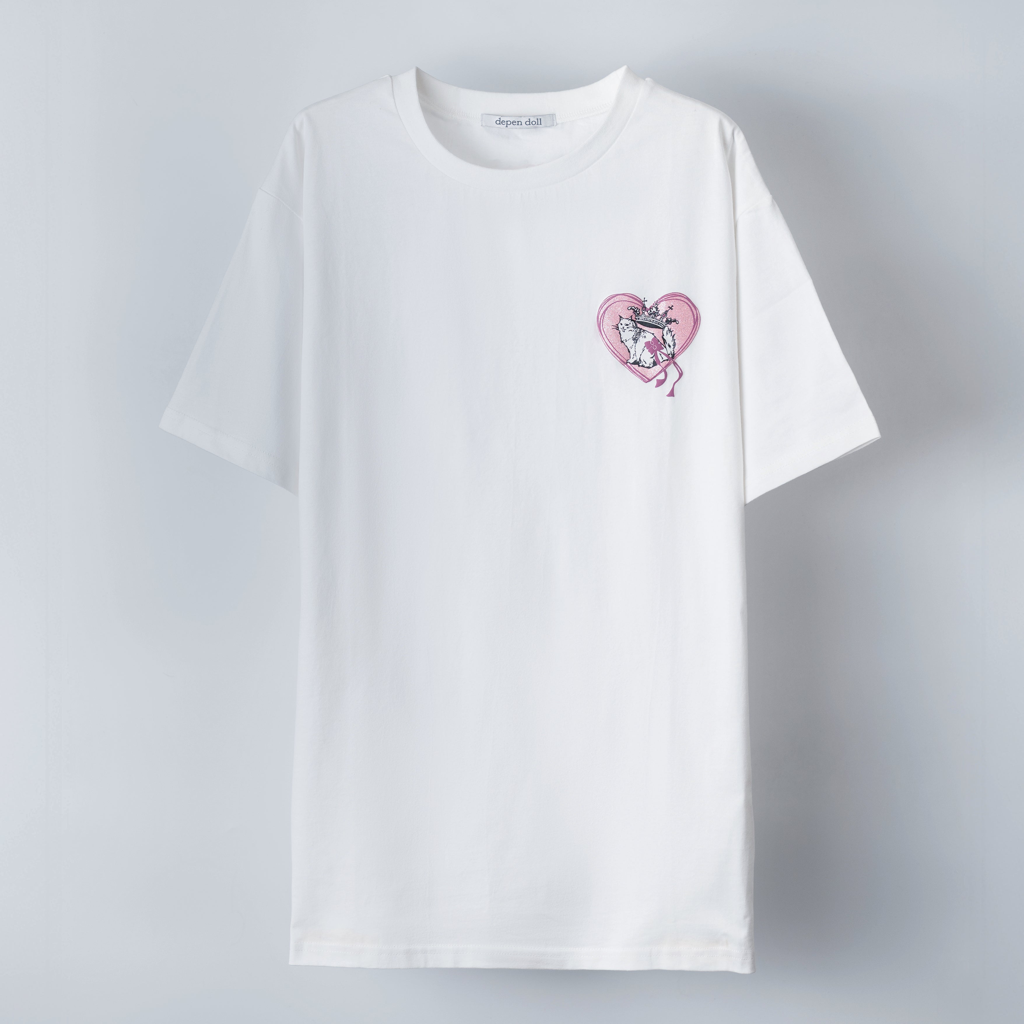 cat crown doll Tee white