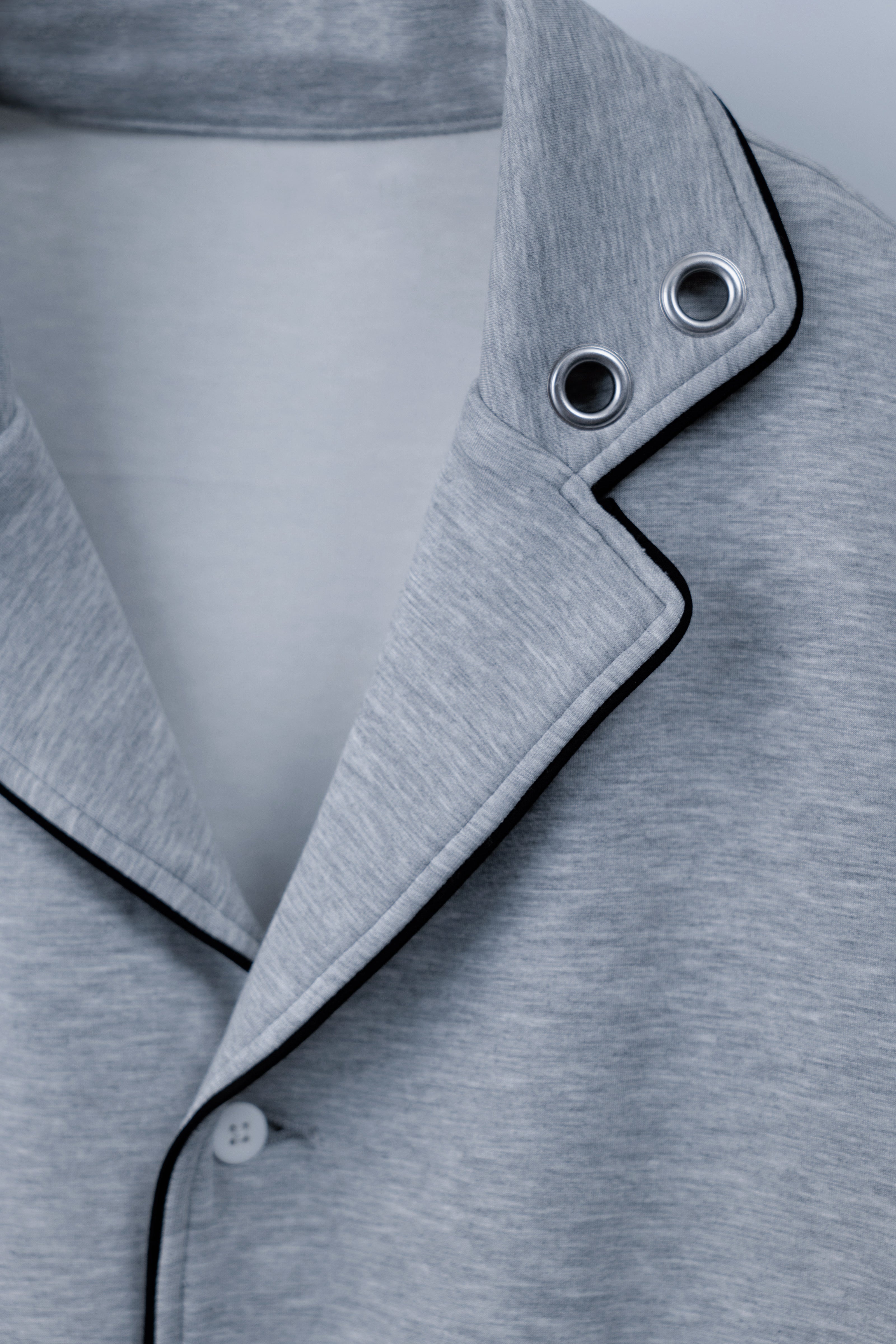 gibous × dependoll crown snake room wear gray