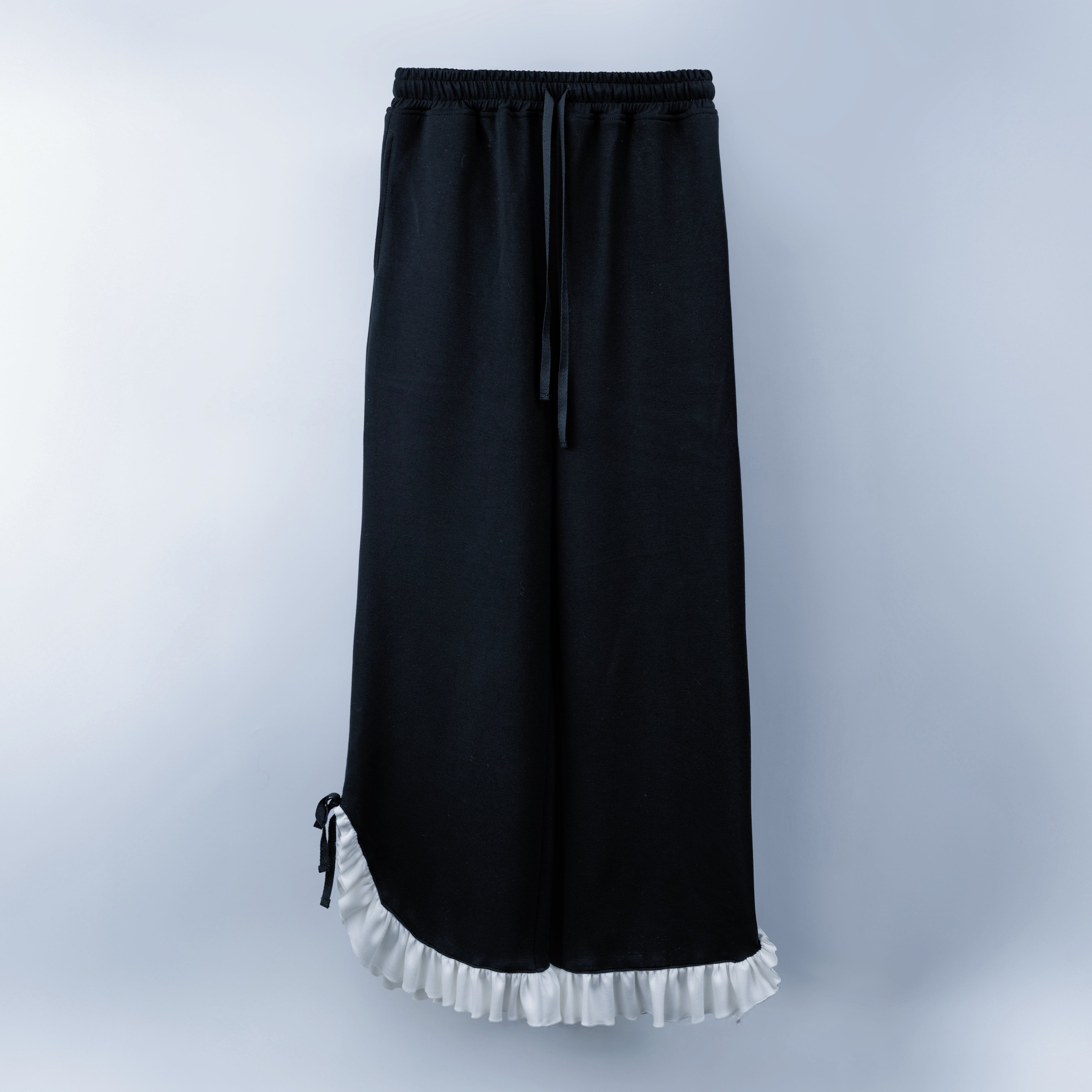 gibous × dependoll crown snake room wear black