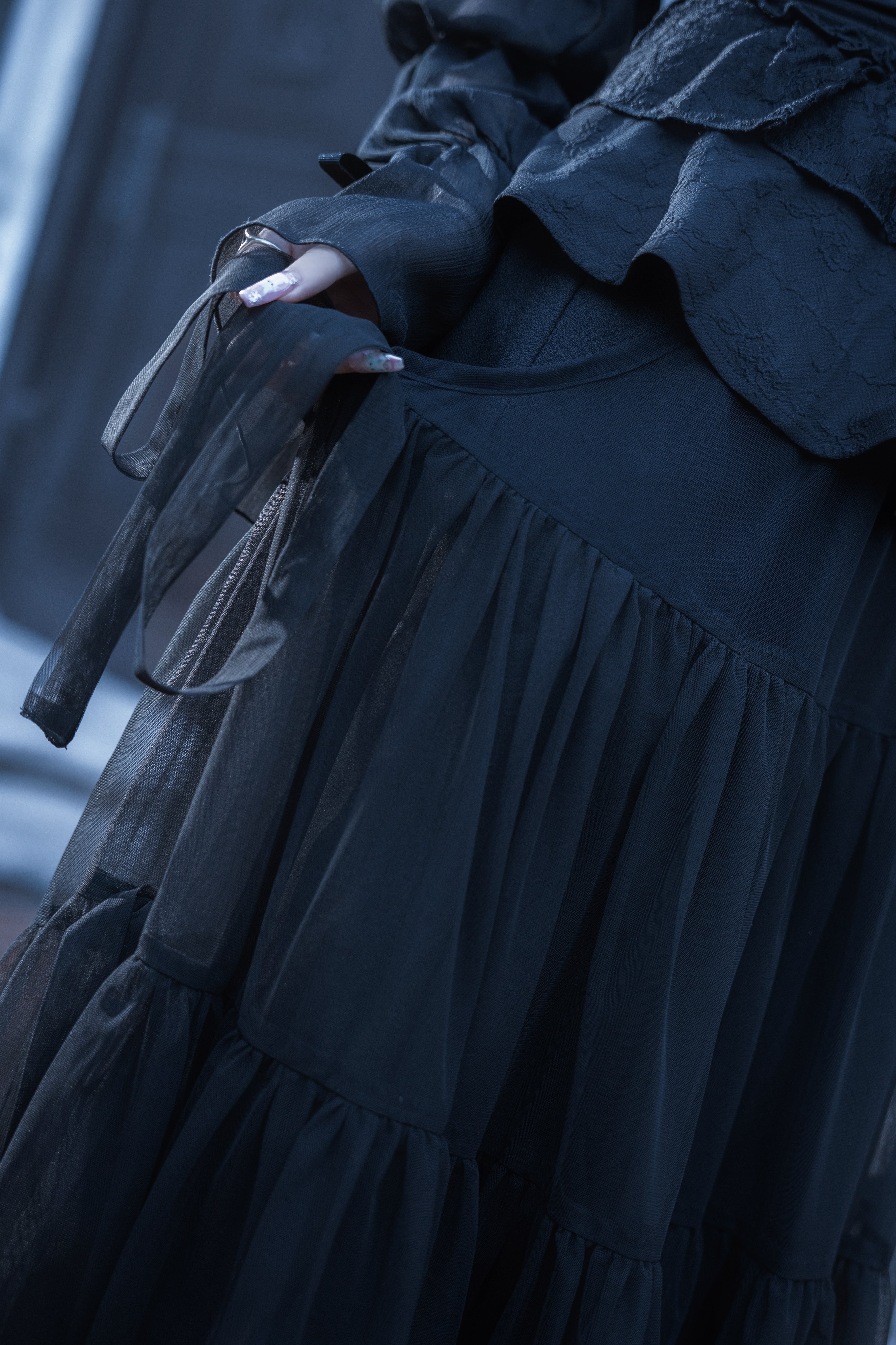 dd side ribbon tulle skirt