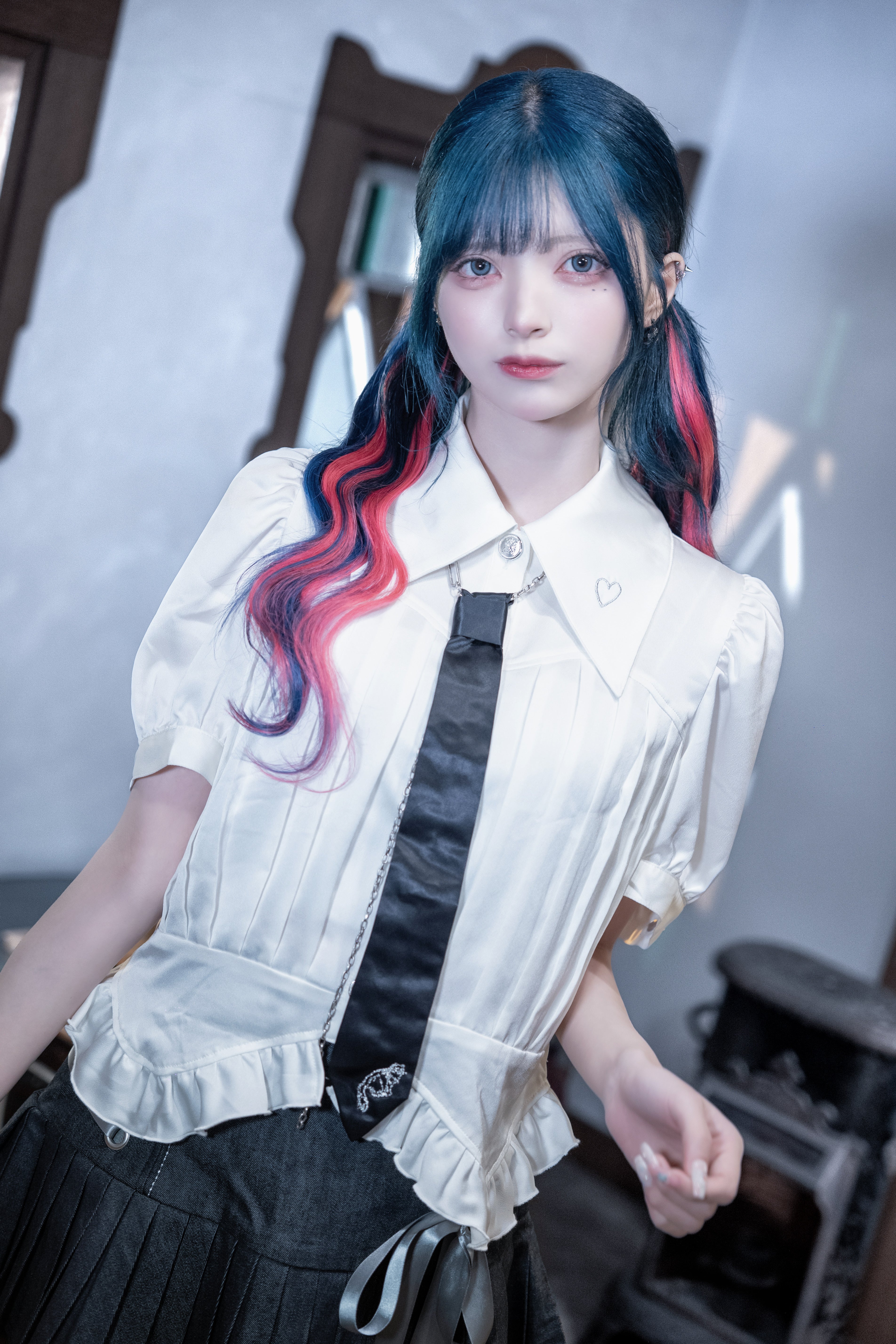 pleats puff blouse white