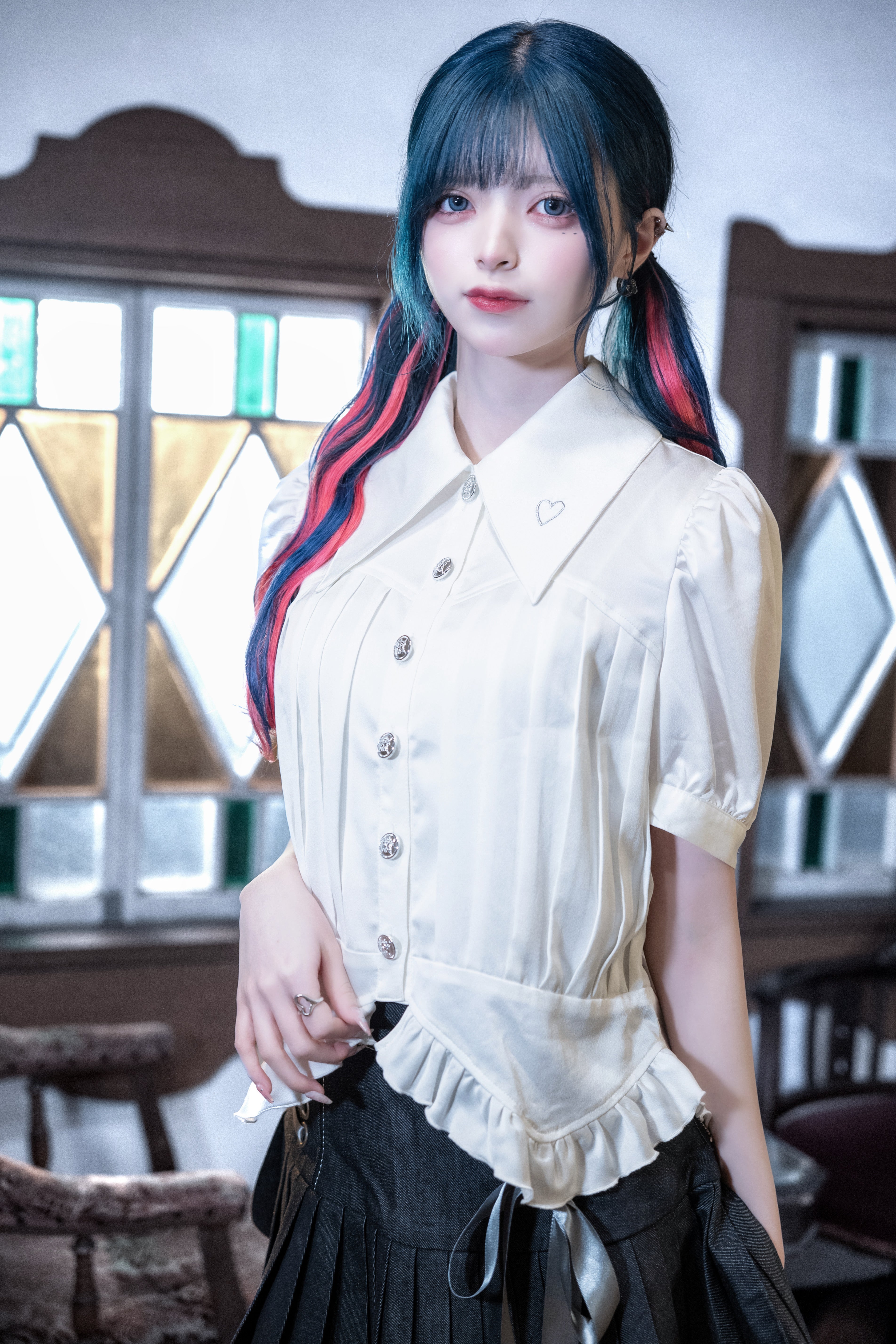 pleats puff blouse white