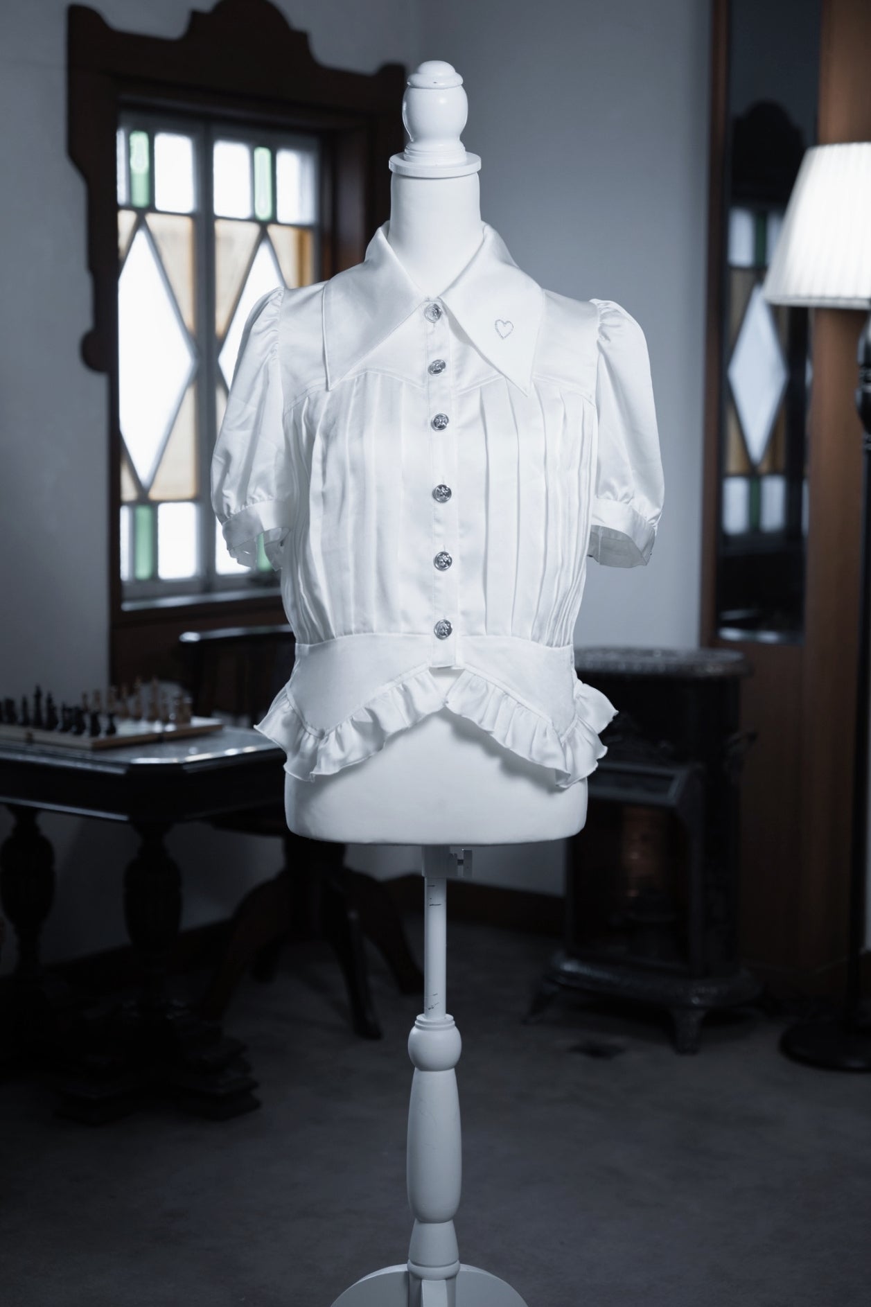 pleats puff blouse white