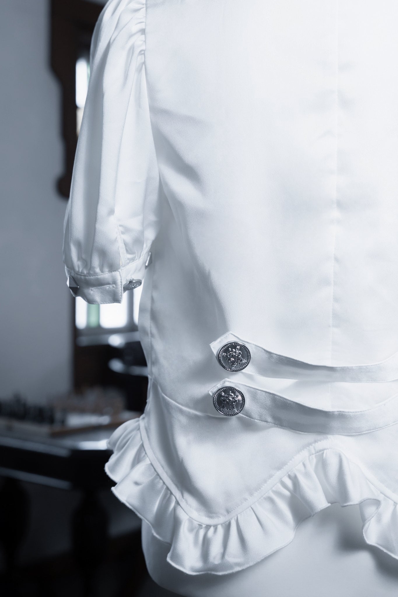 pleats puff blouse white