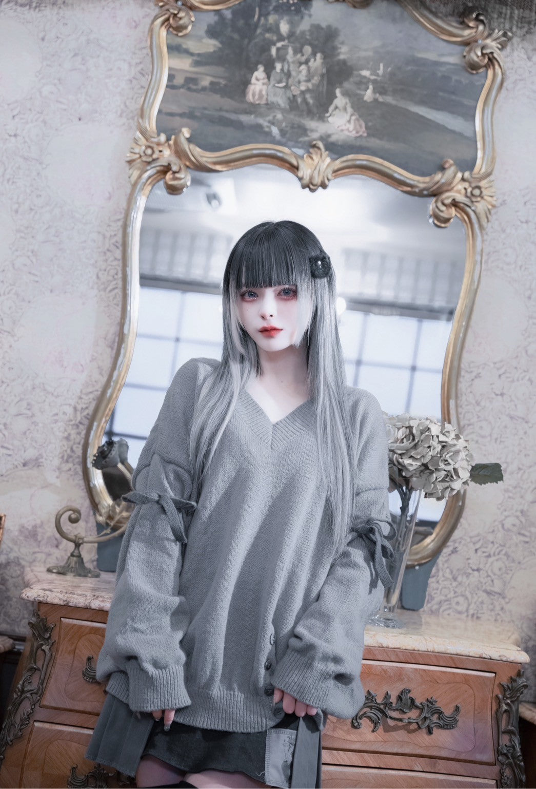 V neck ribbon knit gray