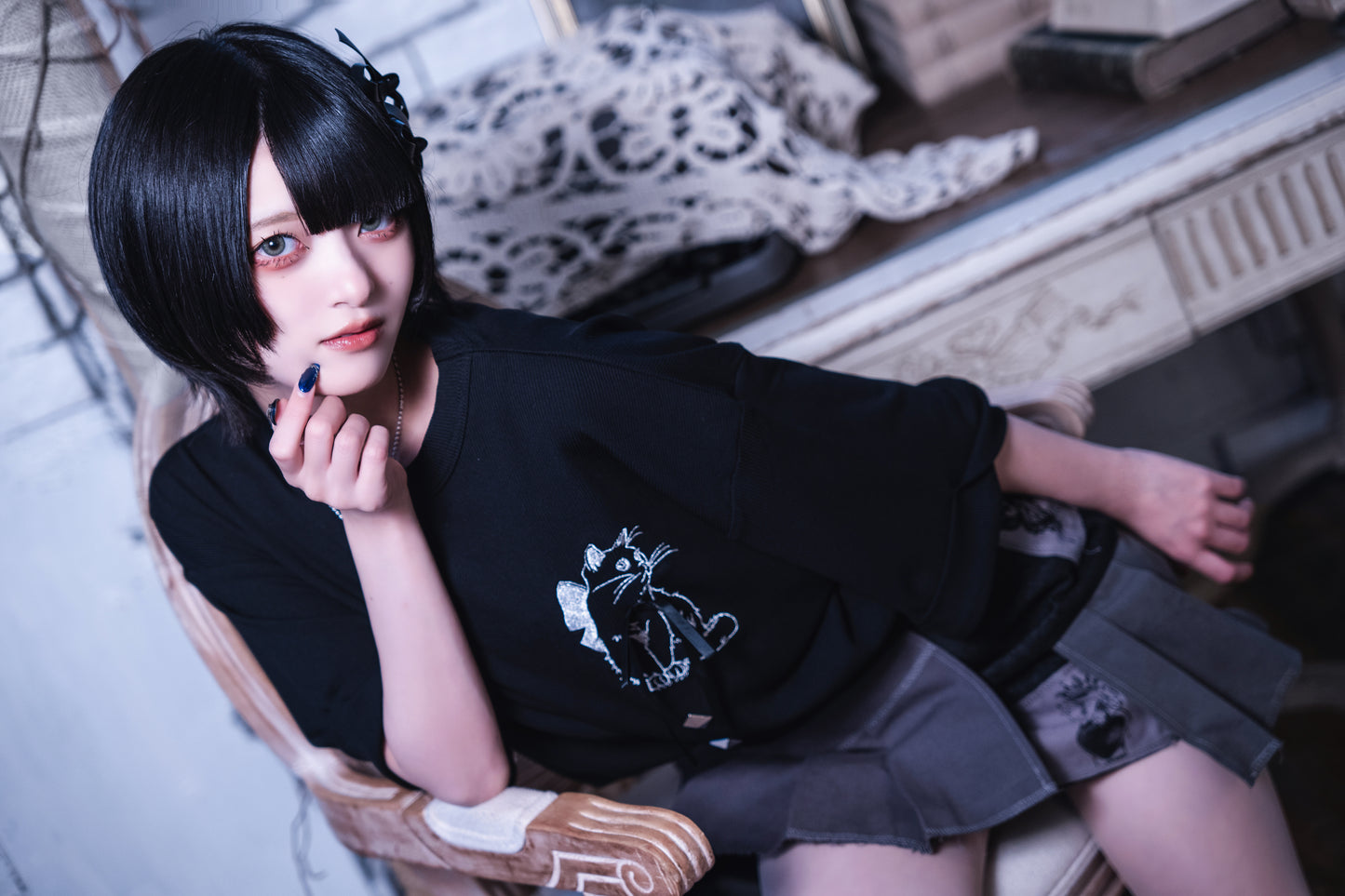 dd cat ribbon Tee black