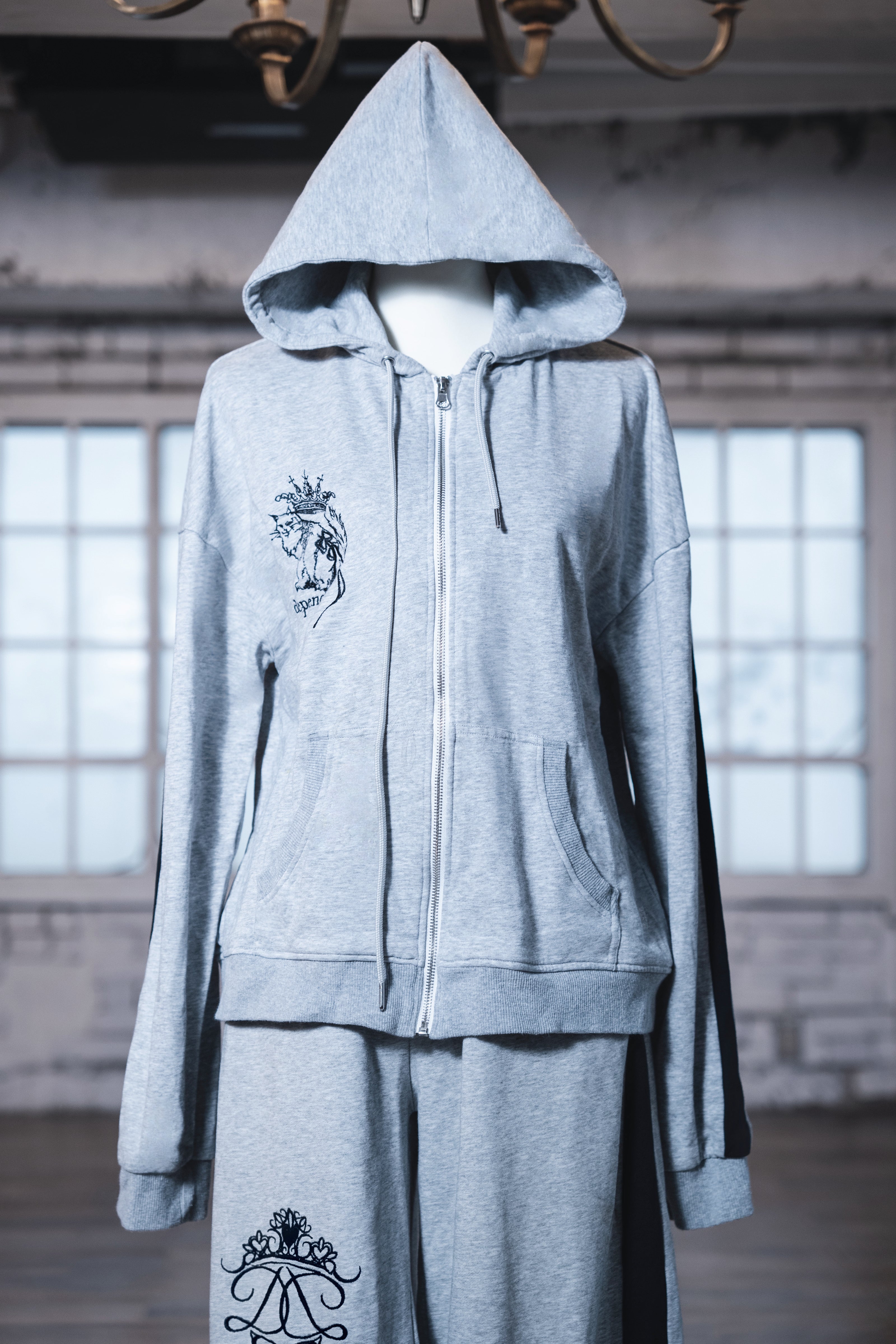 sideline zip hoodie gray