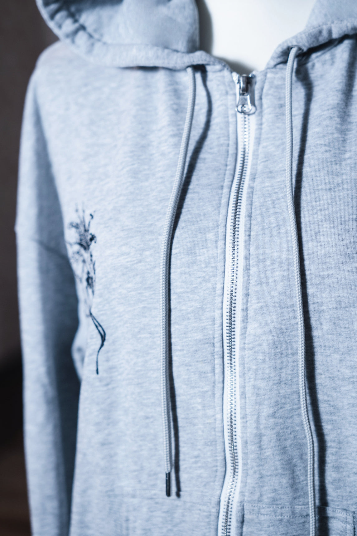sideline zip hoodie gray