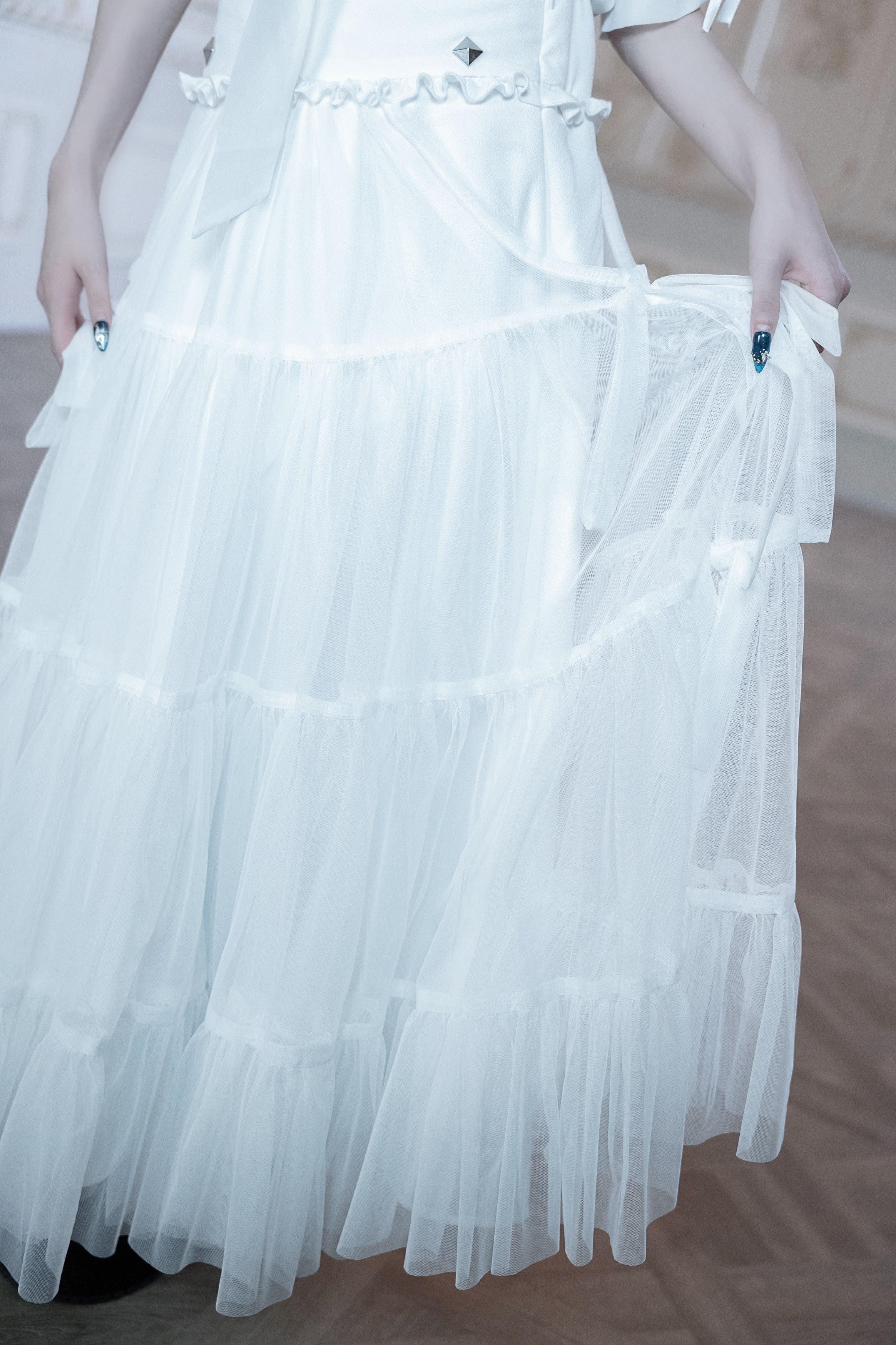dd side ribbon tulle skirt white
