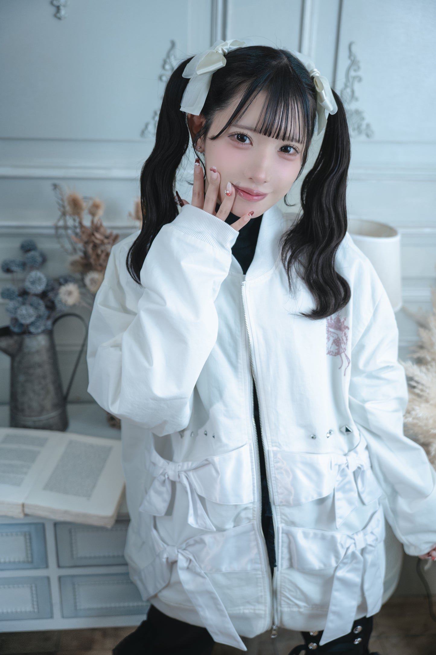 dd double ribbon blouson white