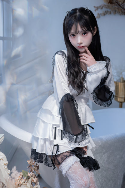 doll button frill skirt white
