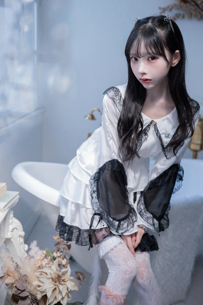 doll button frill skirt white