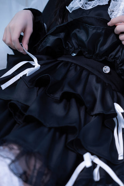 doll button frill skirt black