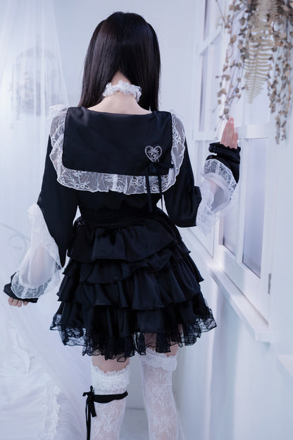 doll button frill skirt black