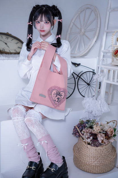 heart race knit tote pink