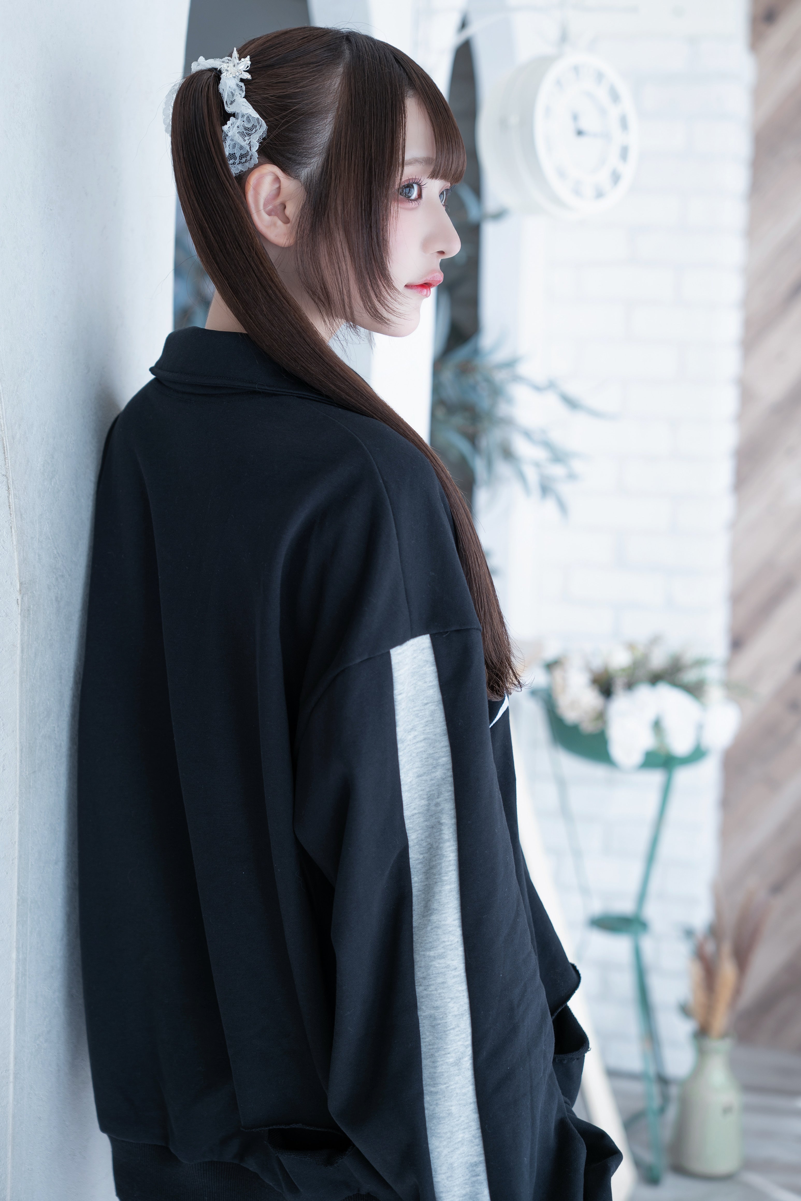 dd cat thorny sweat tops black
