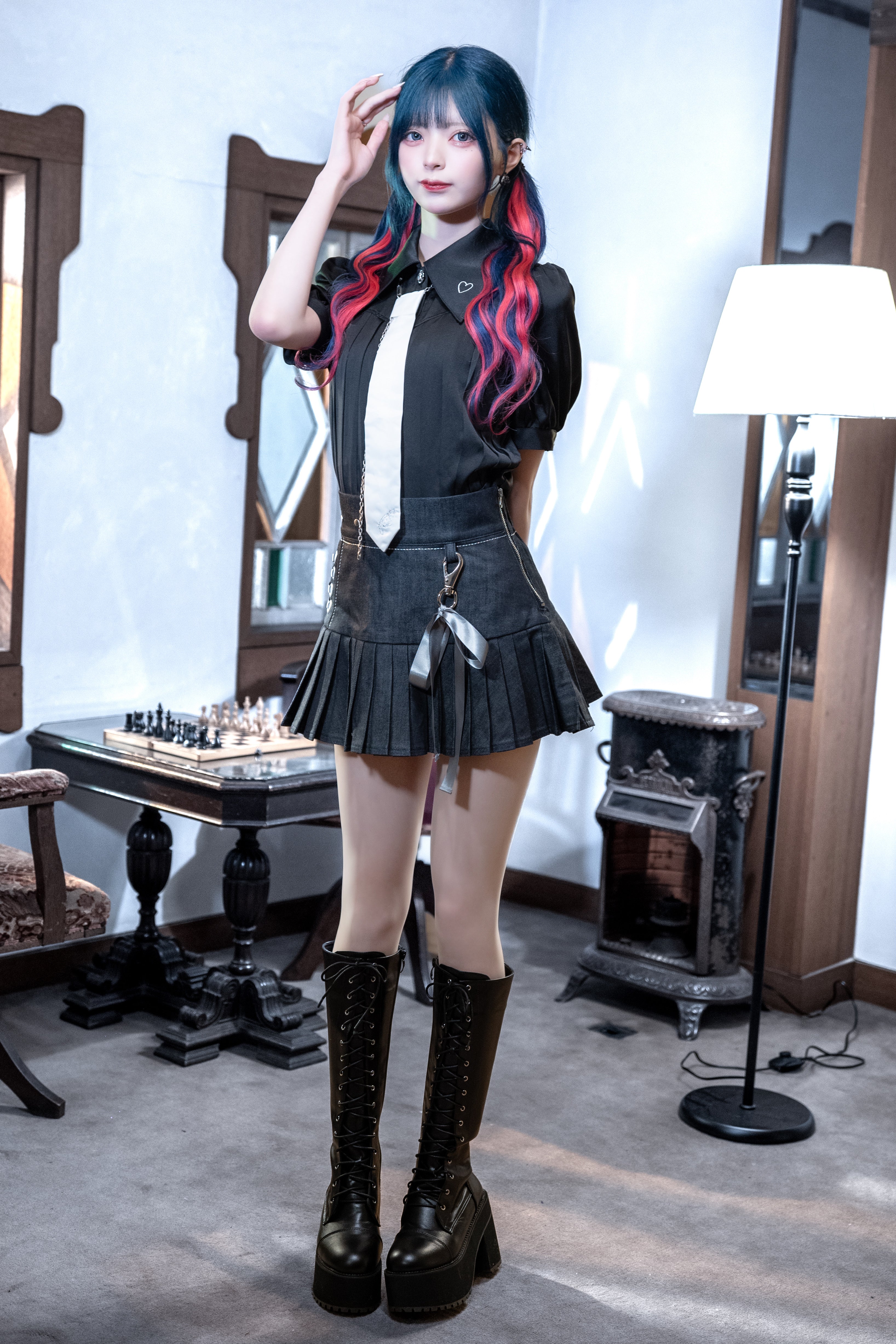 pleats puff blouse black