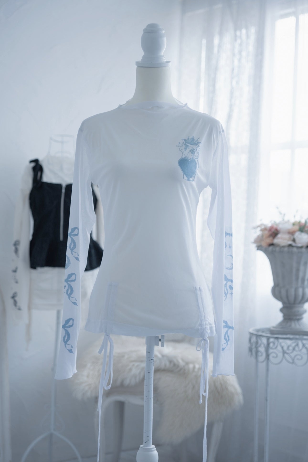 ribbon tatoo sheer tops white