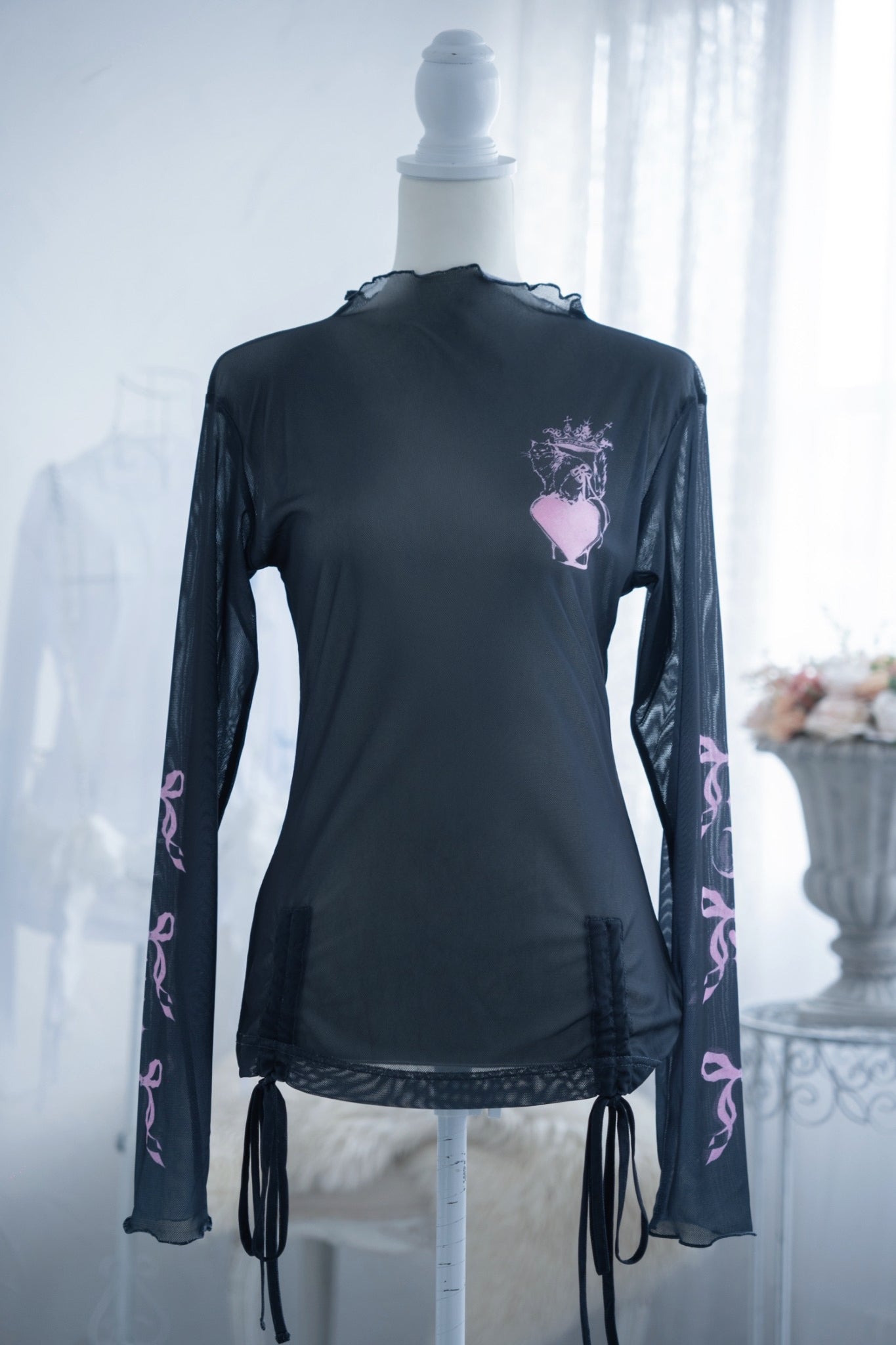 ribbon tatoo sheer tops black