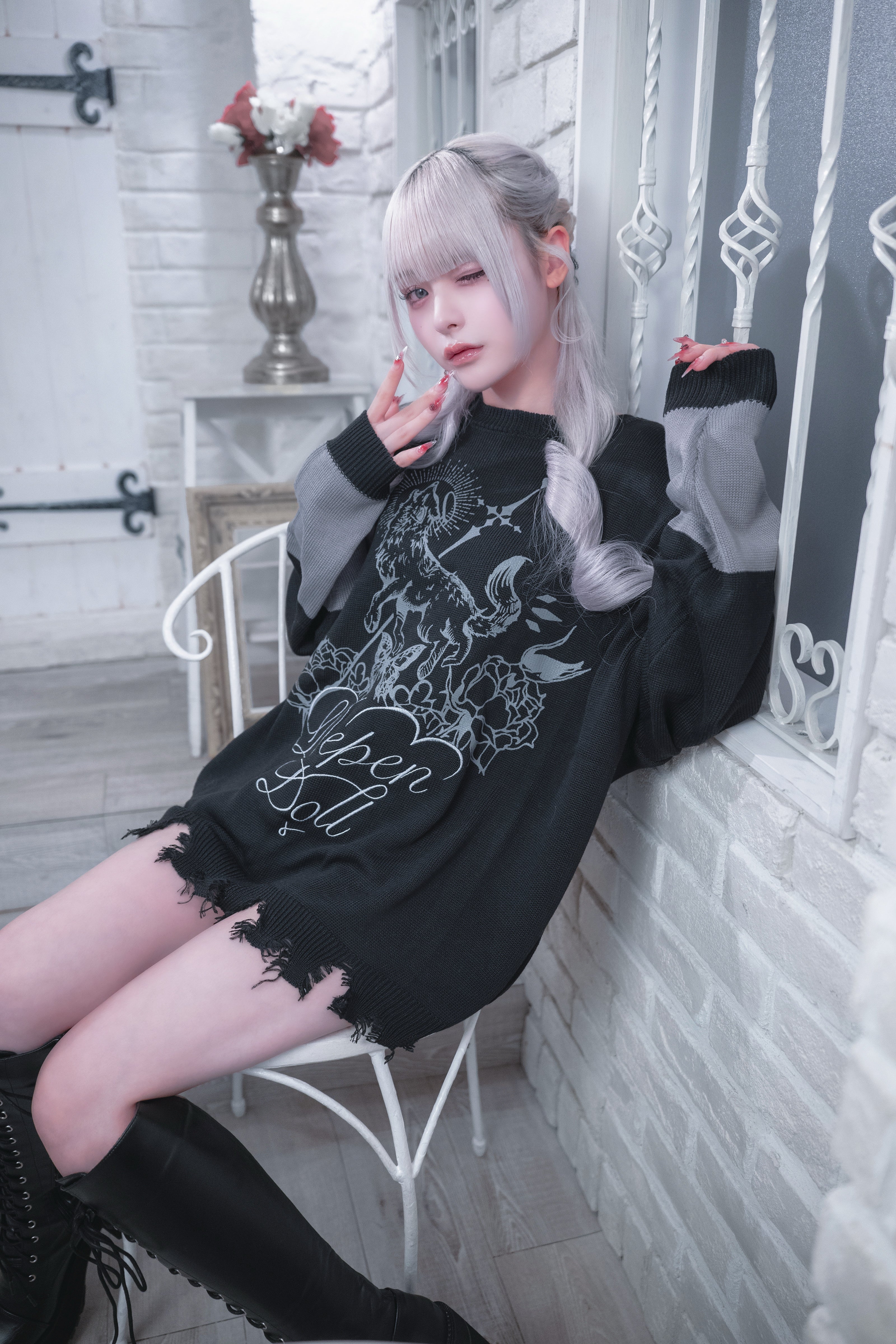 dd wolf knit sweater black