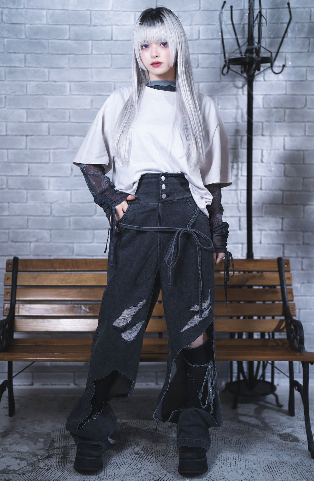 SKINS Damaged Straight Denim Pants