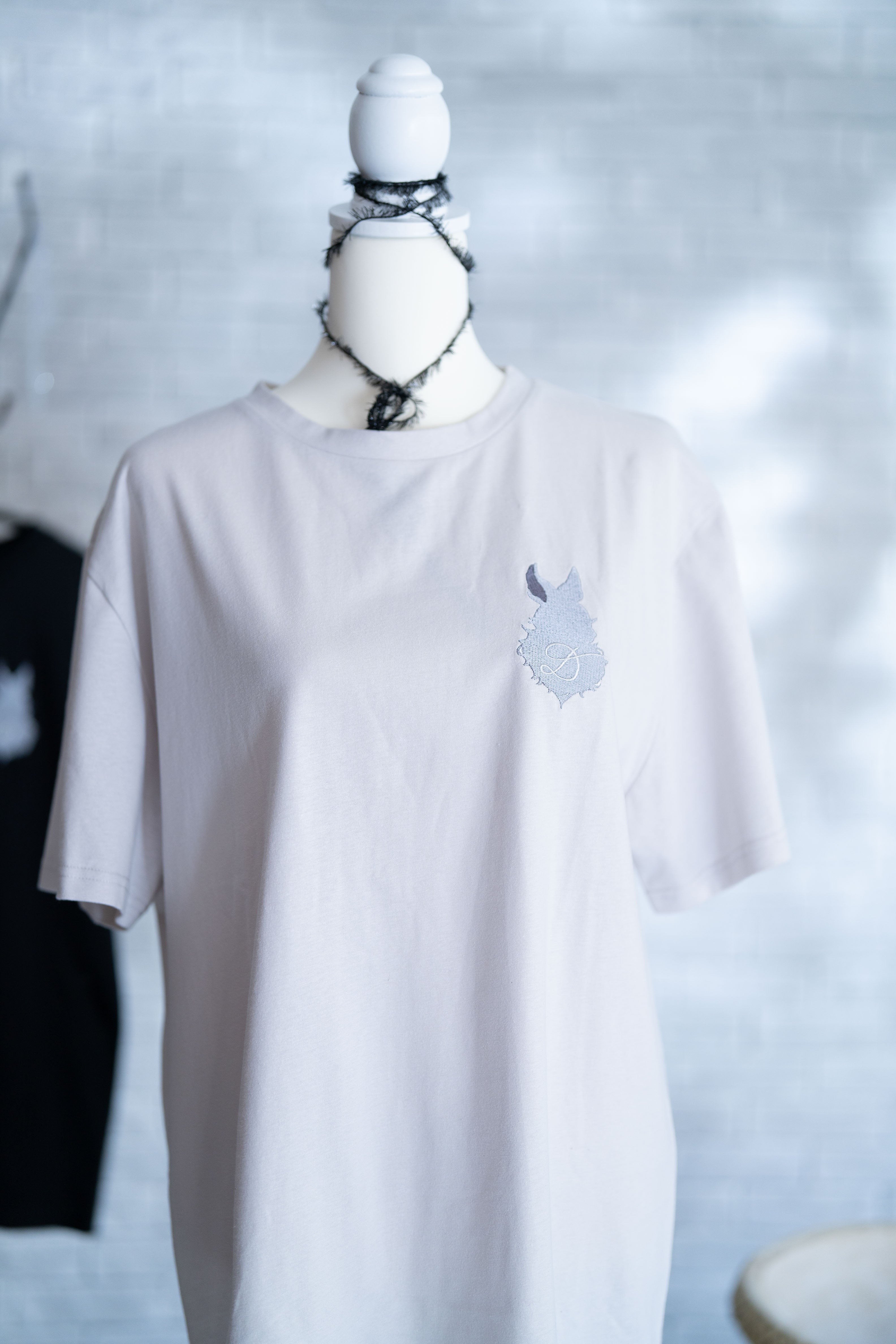 dd rabbit Tee white