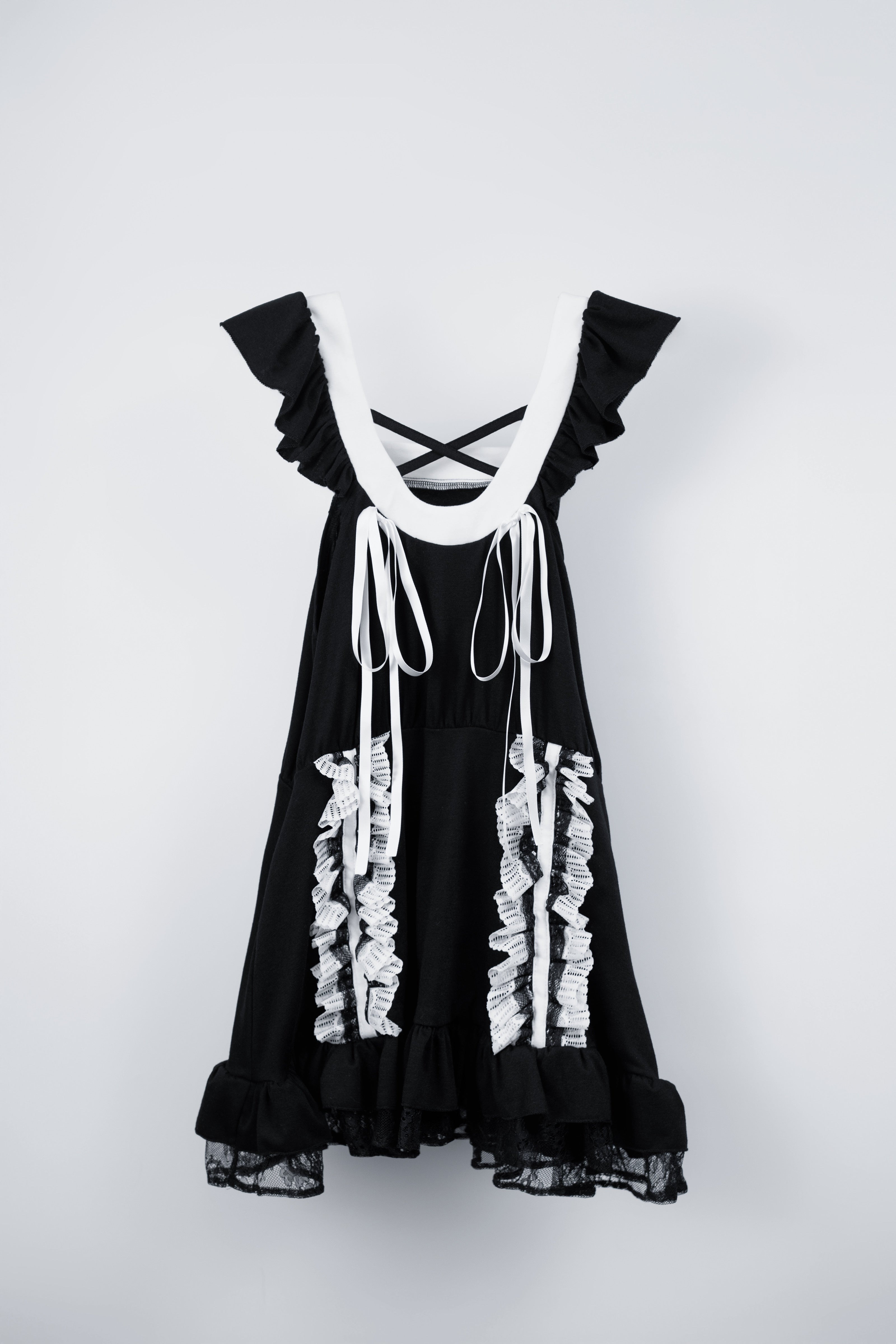 doll race ribbon tunique black