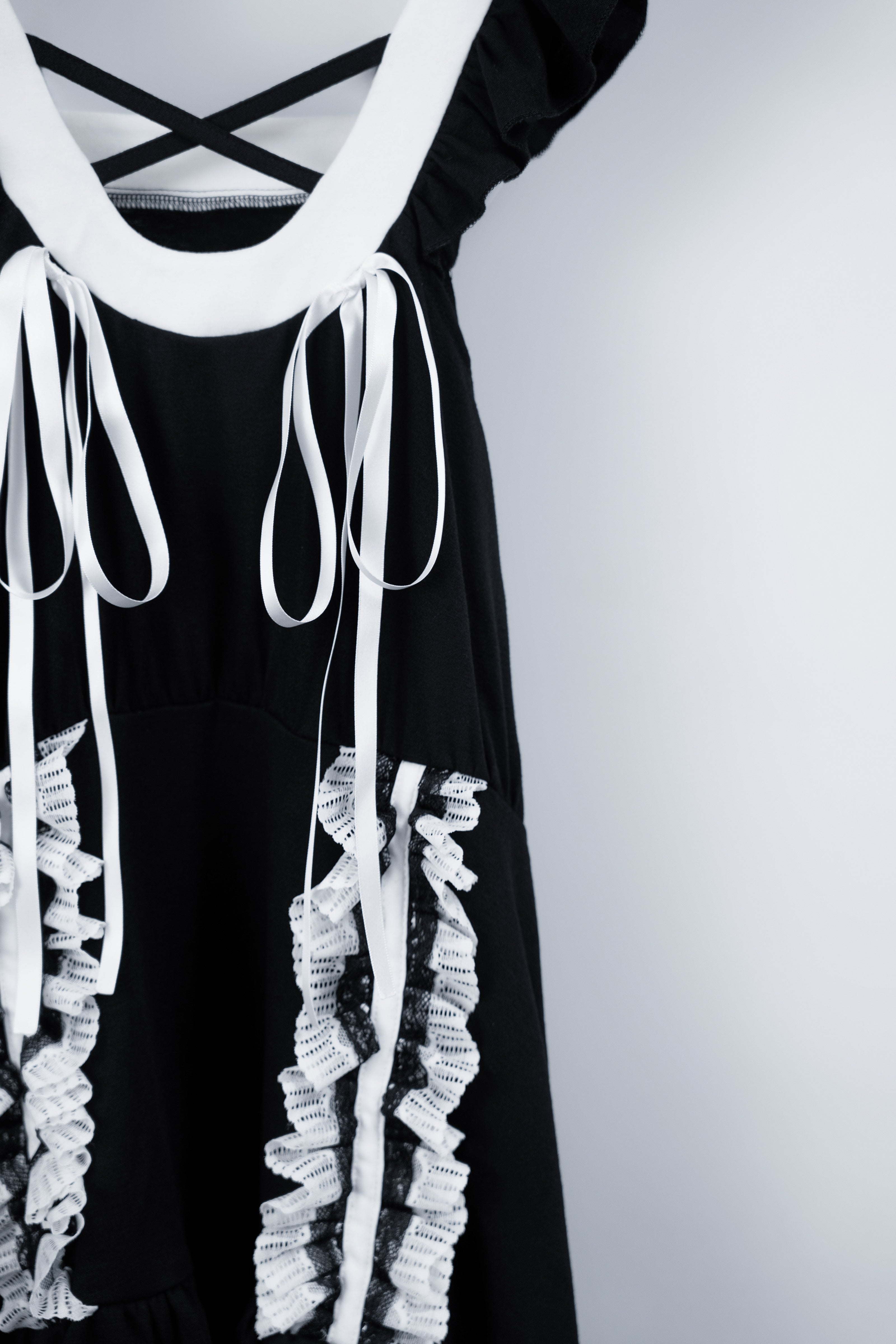 doll race ribbon tunique black